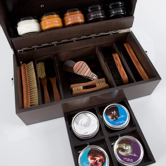 paul_smith_shoe_care_4.jpg