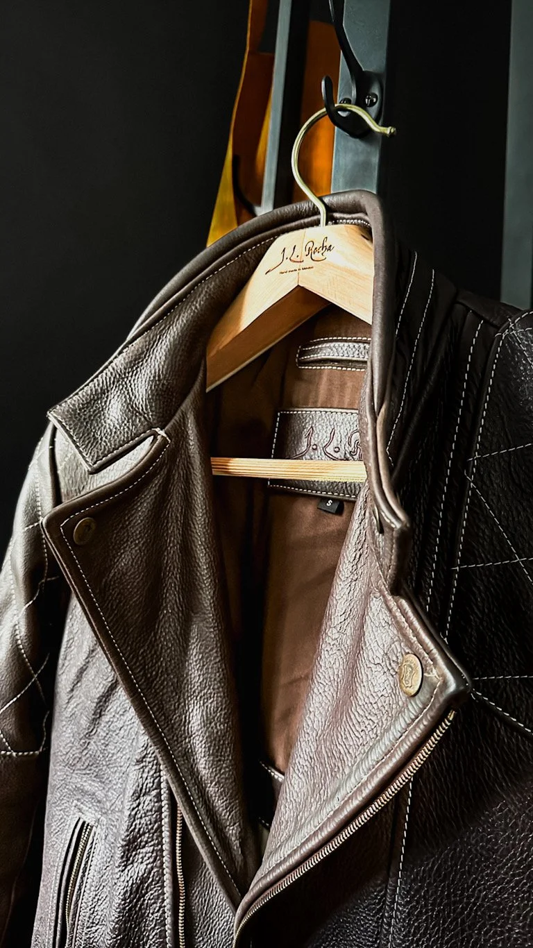 How to Pick the Right Leather Jacket for 2023