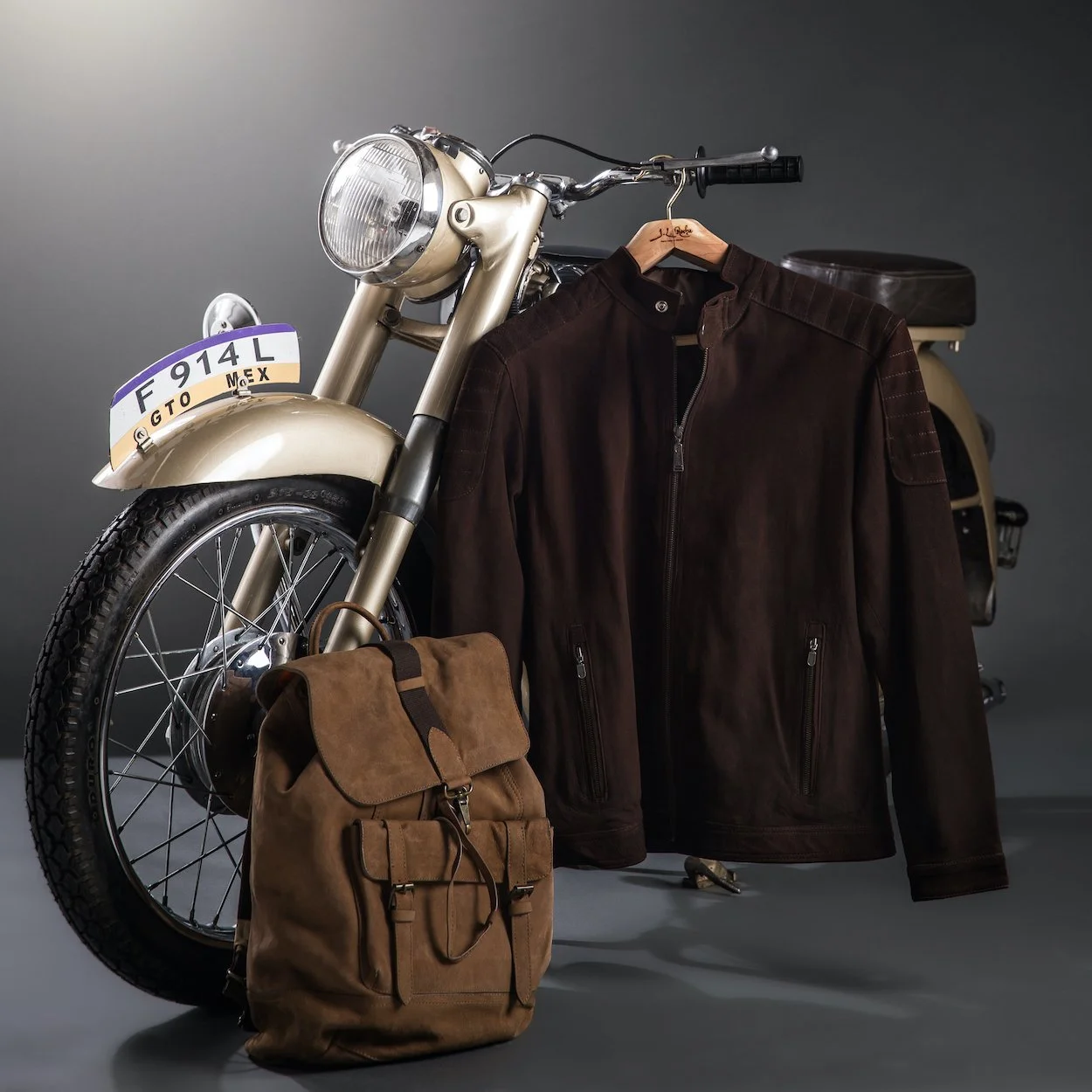  5 Luxurious USA Destinations to Flaunt Your Suede Jacket