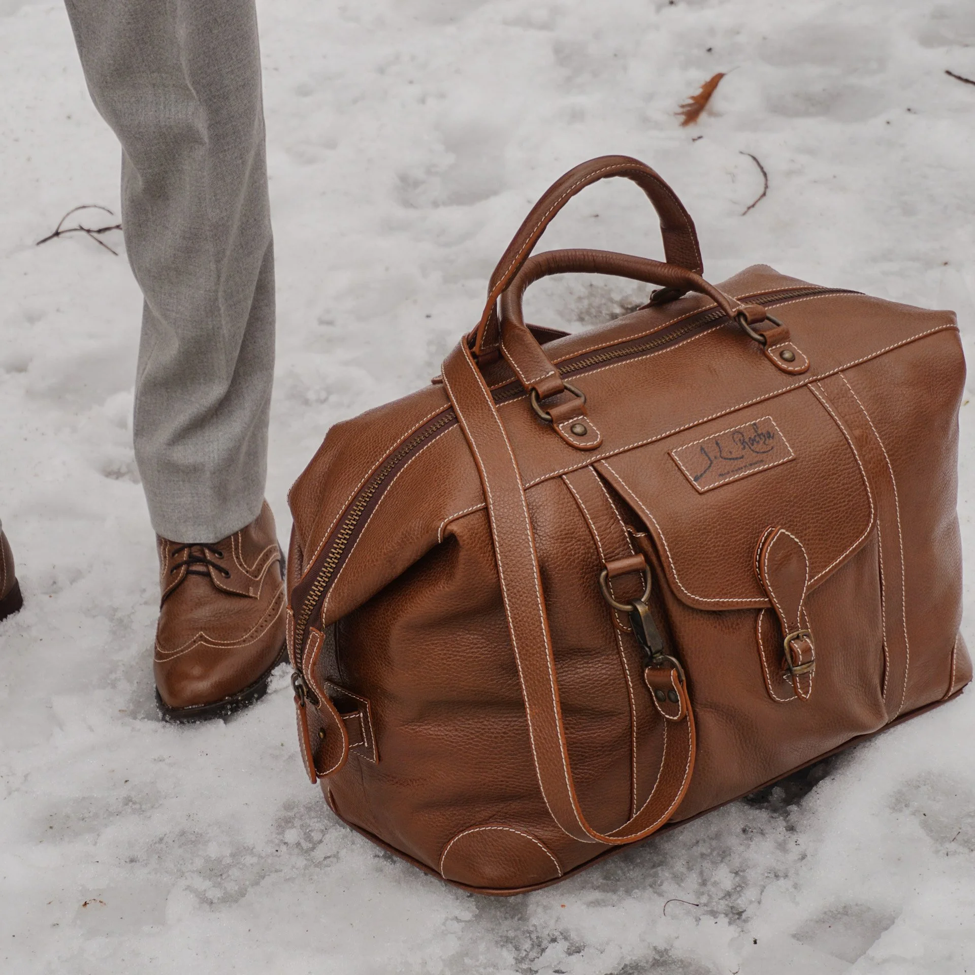 New Video: What's in My Leather Travel Bag?