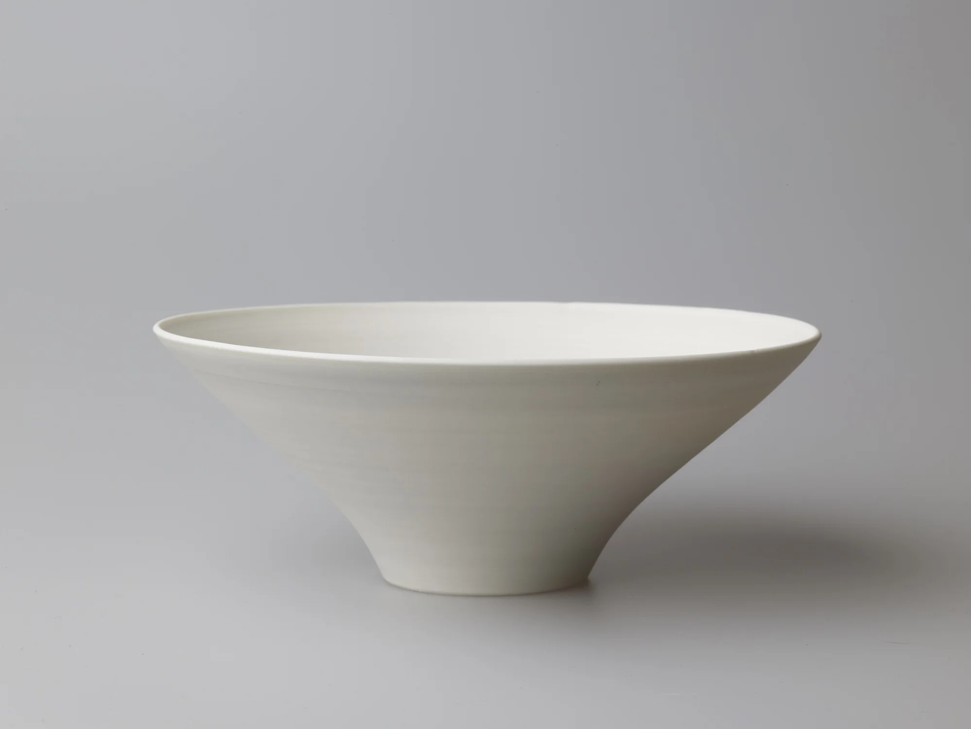Medium Grey Wide Bowl 18.5 x 7 cm £80