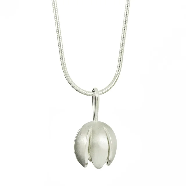 Silver Crocus Flower Necklace £60.jpeg