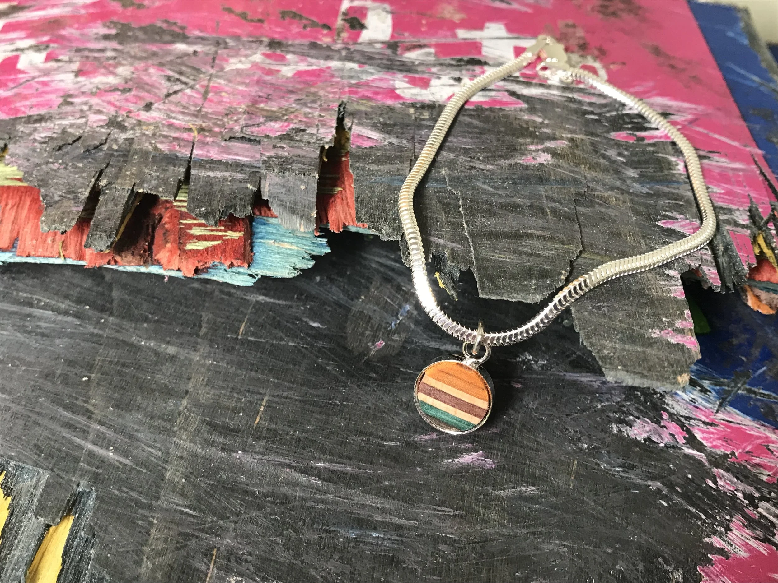 Bracelet Recycled Skateboard and Sterling Silver 1 x 1 cm, chain 7" £56