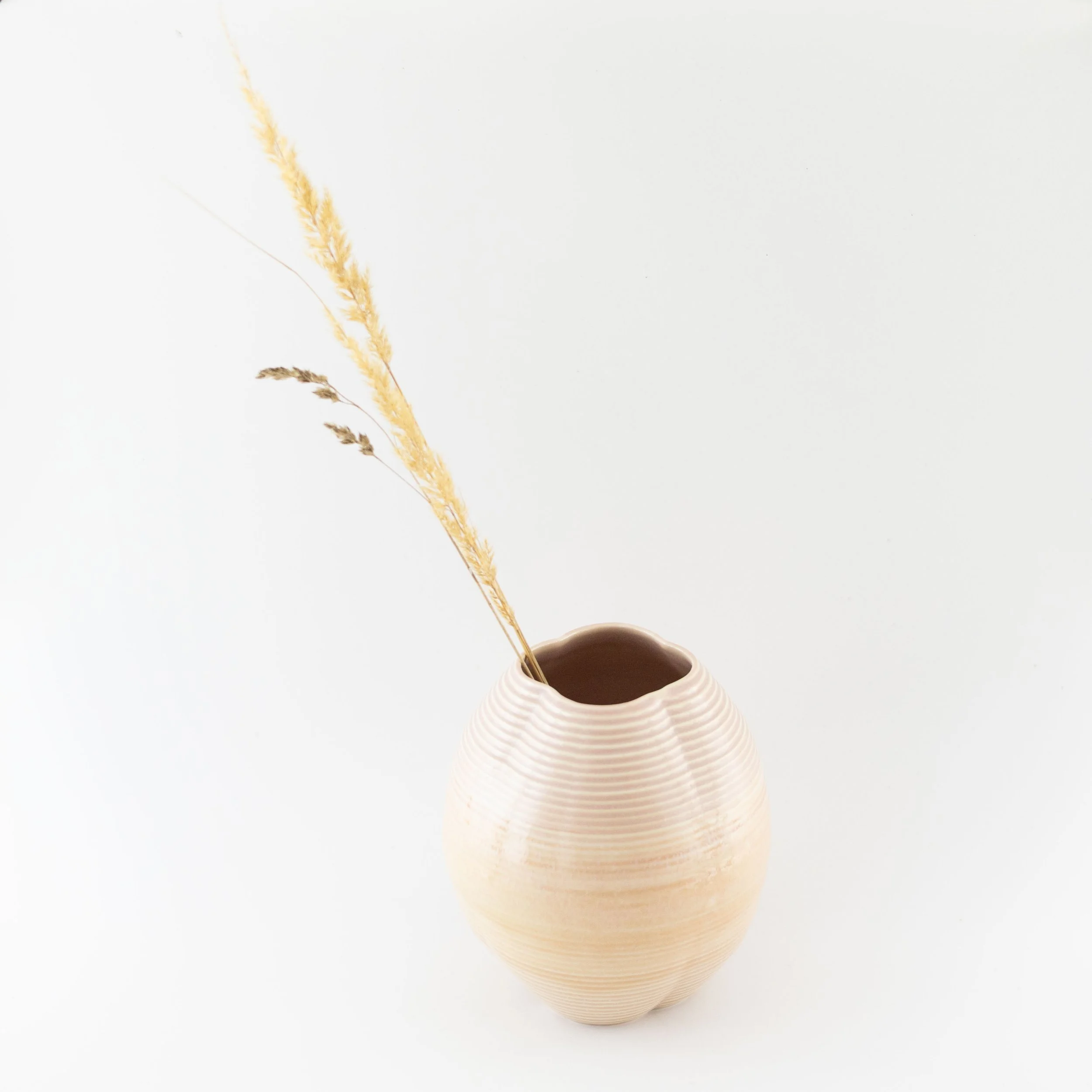 Short Pink Squat Vase by Harriet Caslin