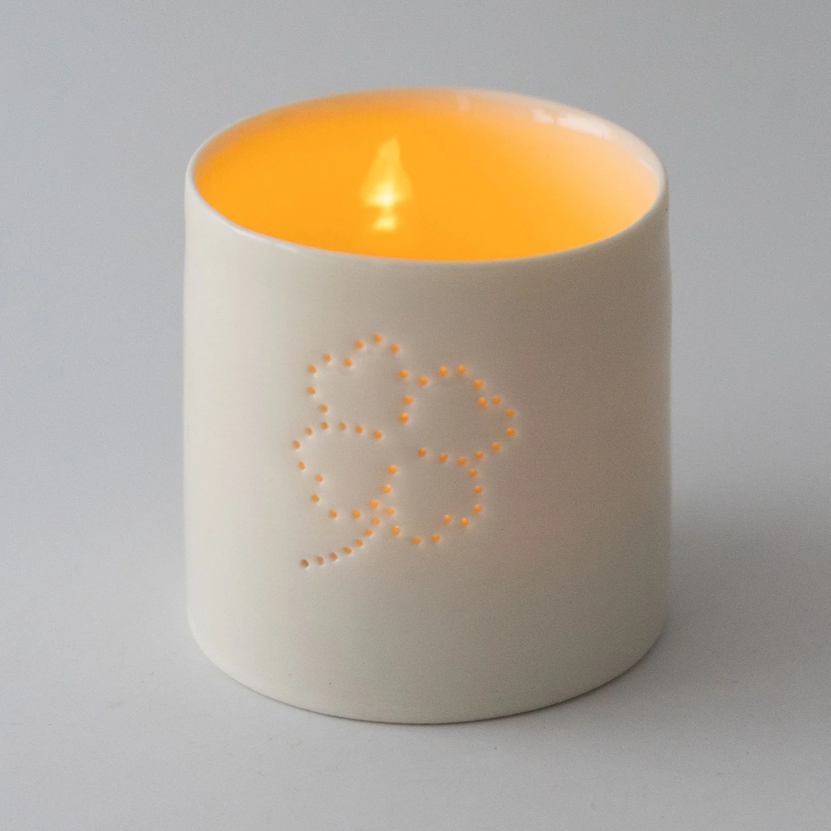 Clover Mini Tealight Holder by Luna Lighting