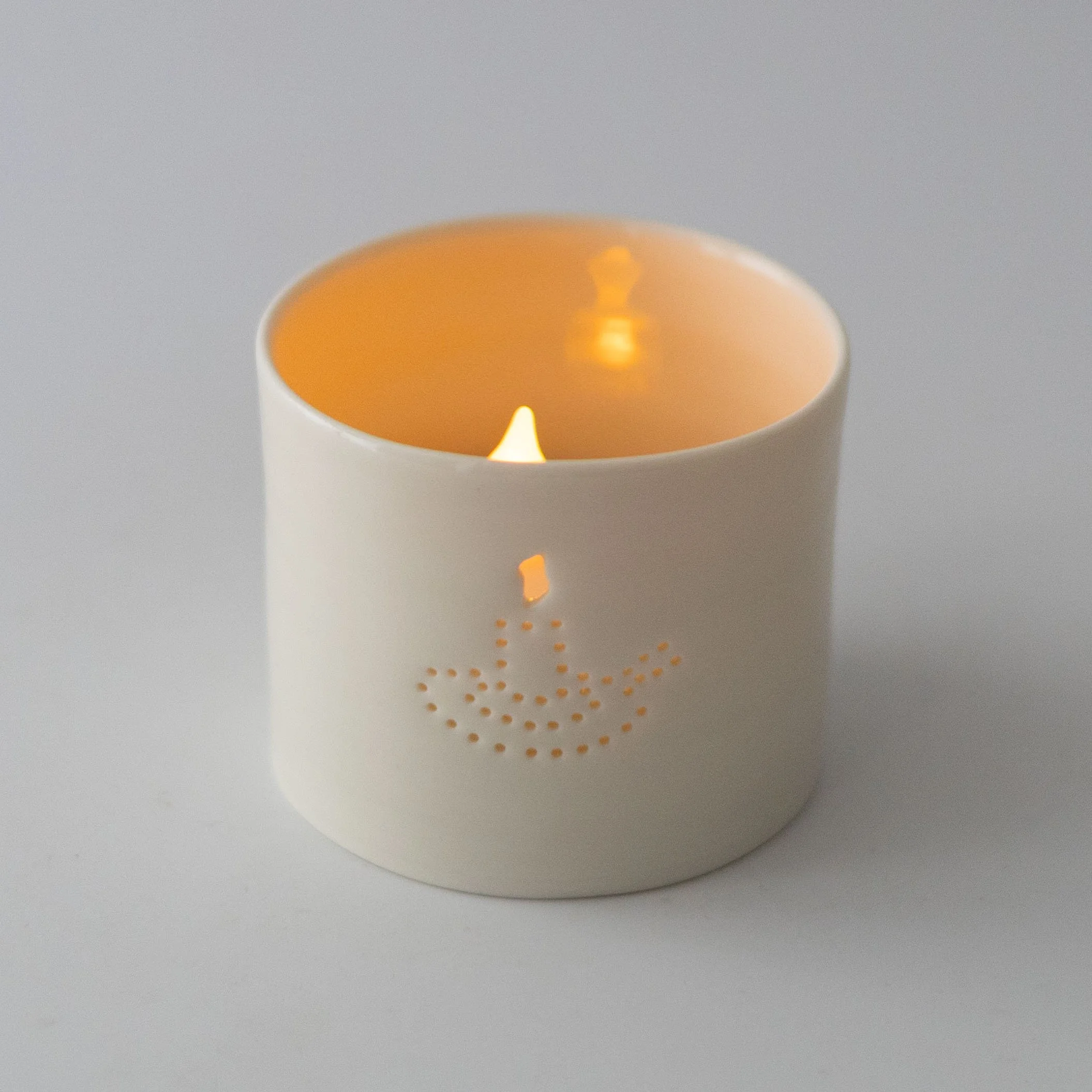 Candle Mini Tealight Holder by Luna Lighting