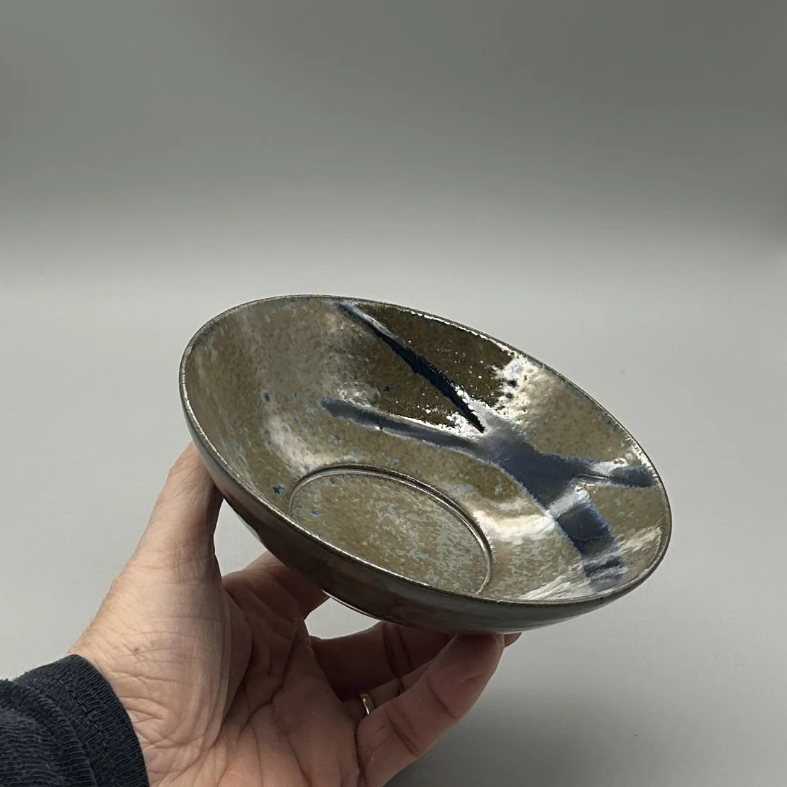 Shallow Mottle Grey Bowl with Blue Flash by Helen Adamson