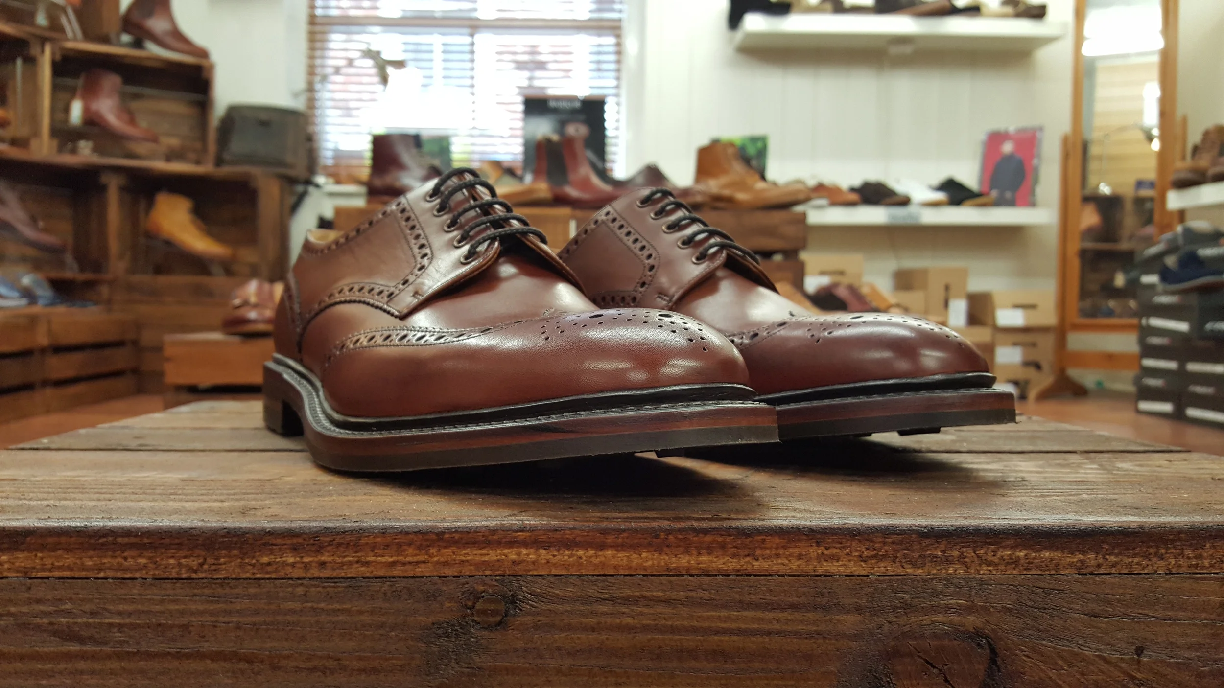 loake chester mahogany brogue