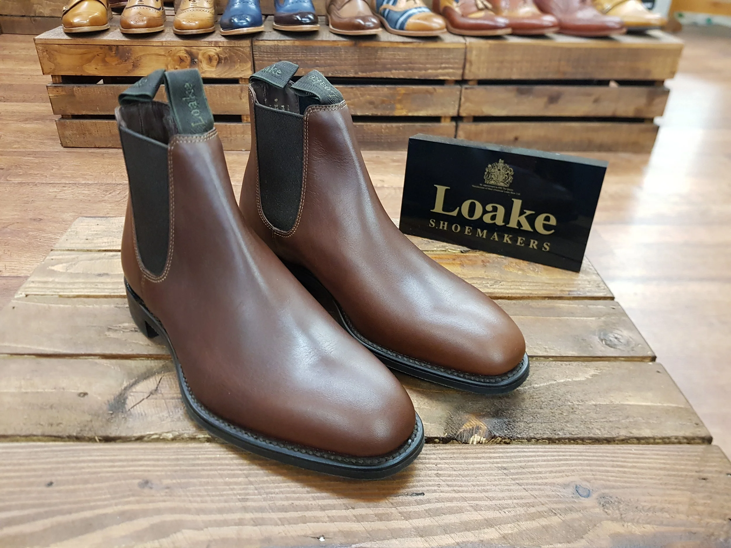 loake chatterley chelsea boots