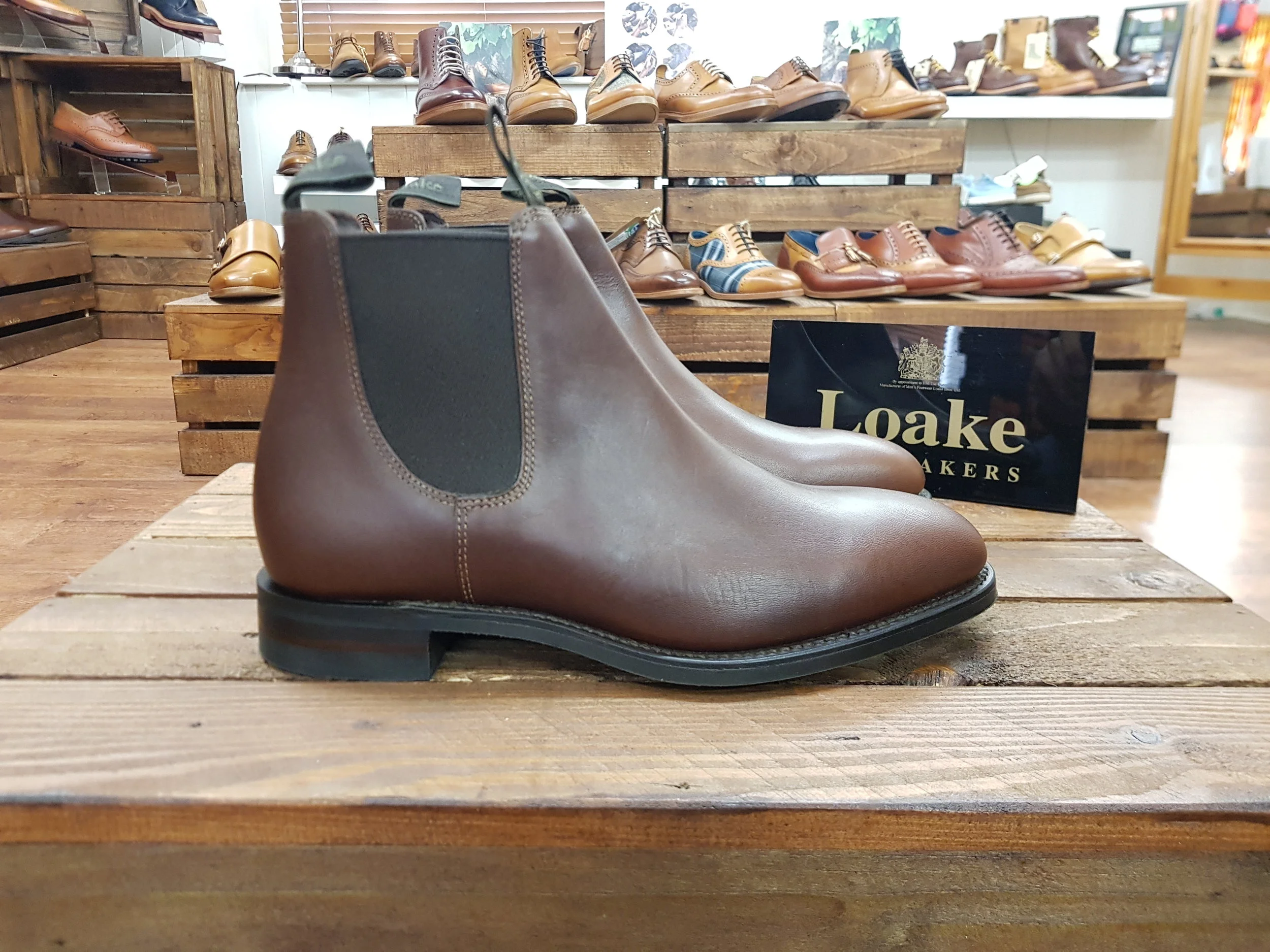 loake chatterley chelsea boots