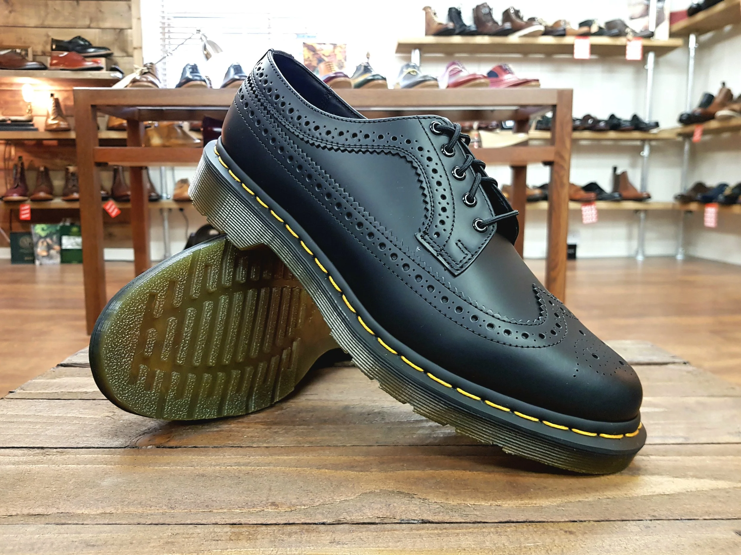 dr martens 3989 smooth