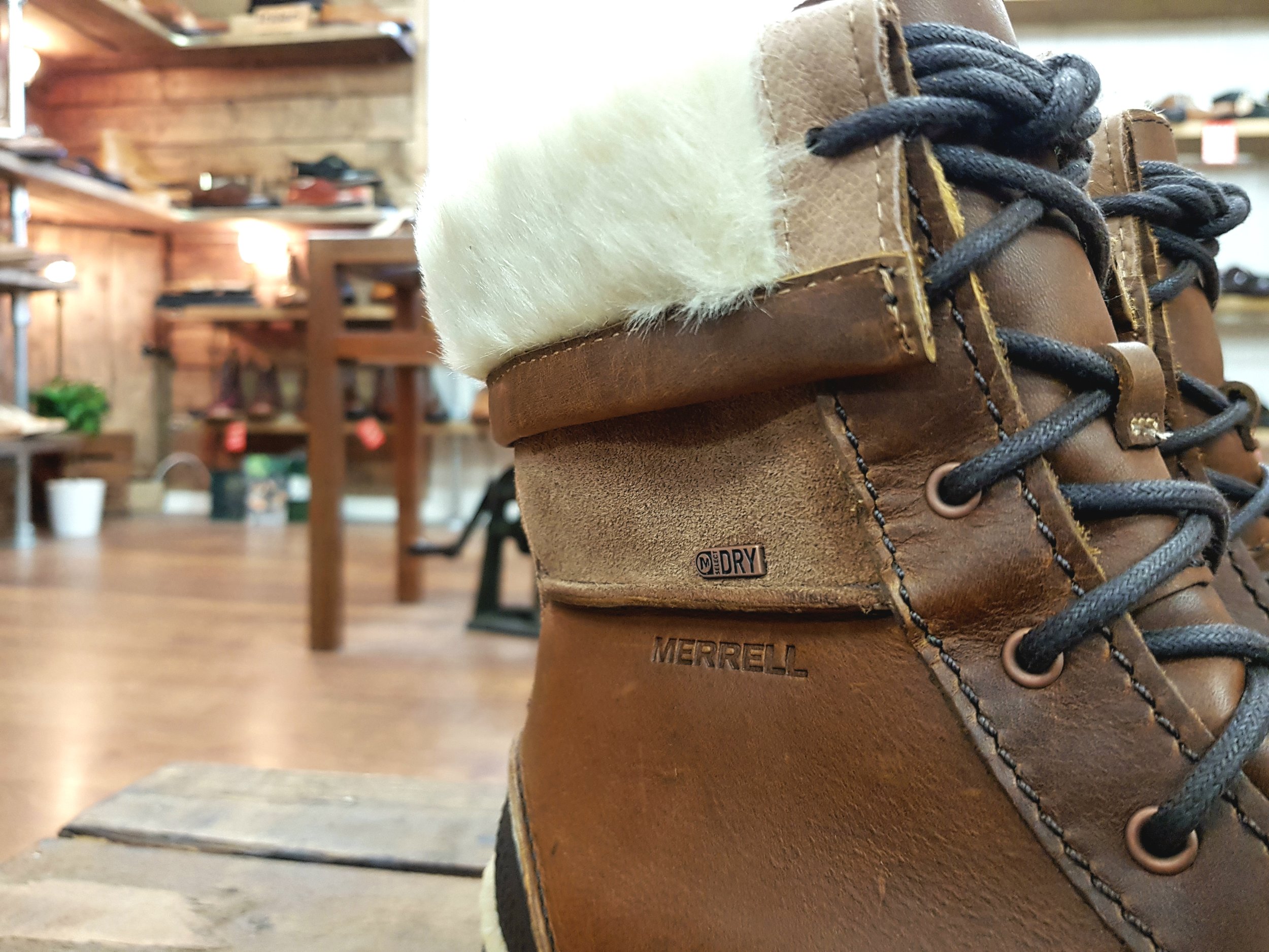 merrell tremblant mid polar boots