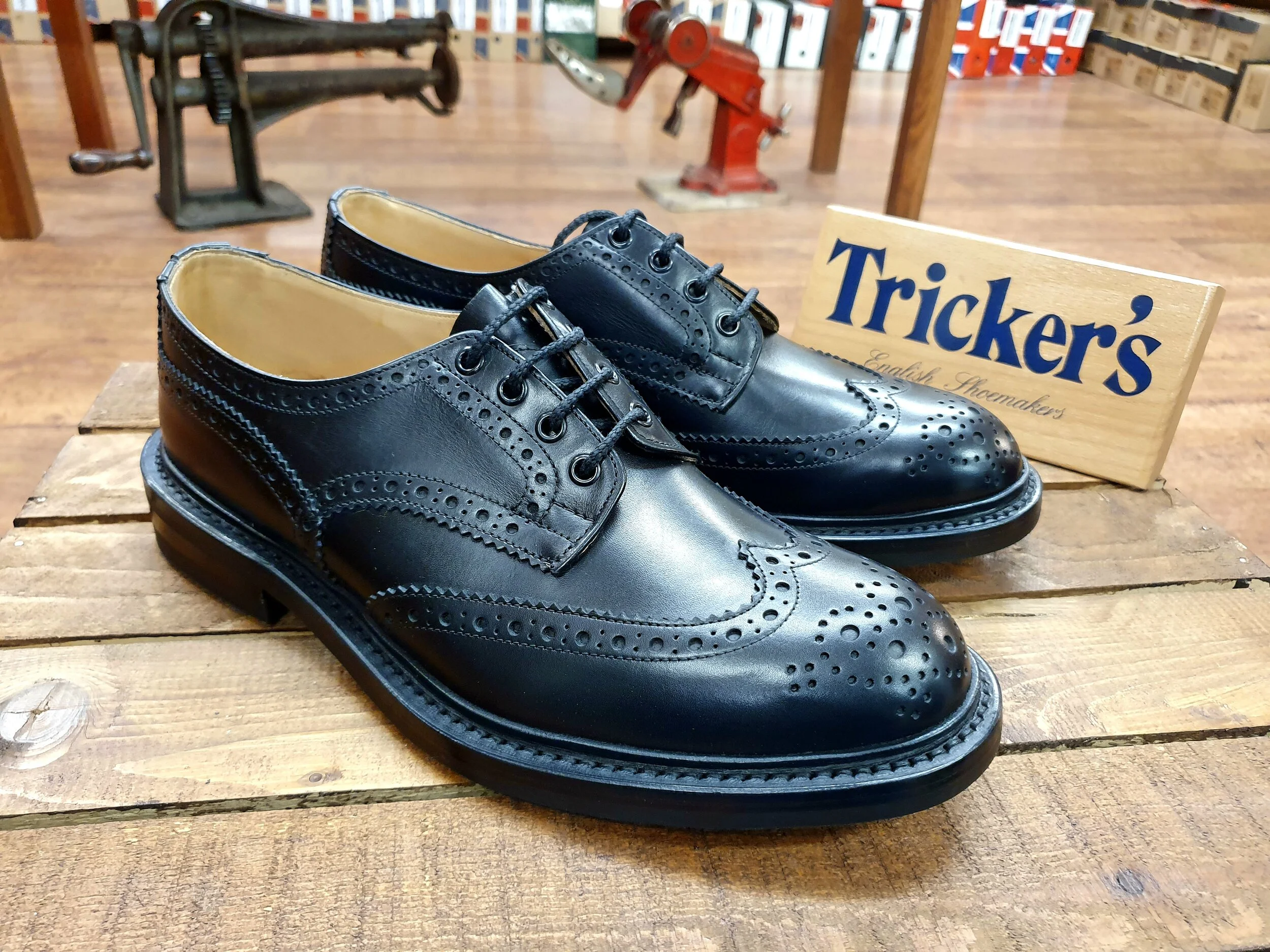 trickers bourton