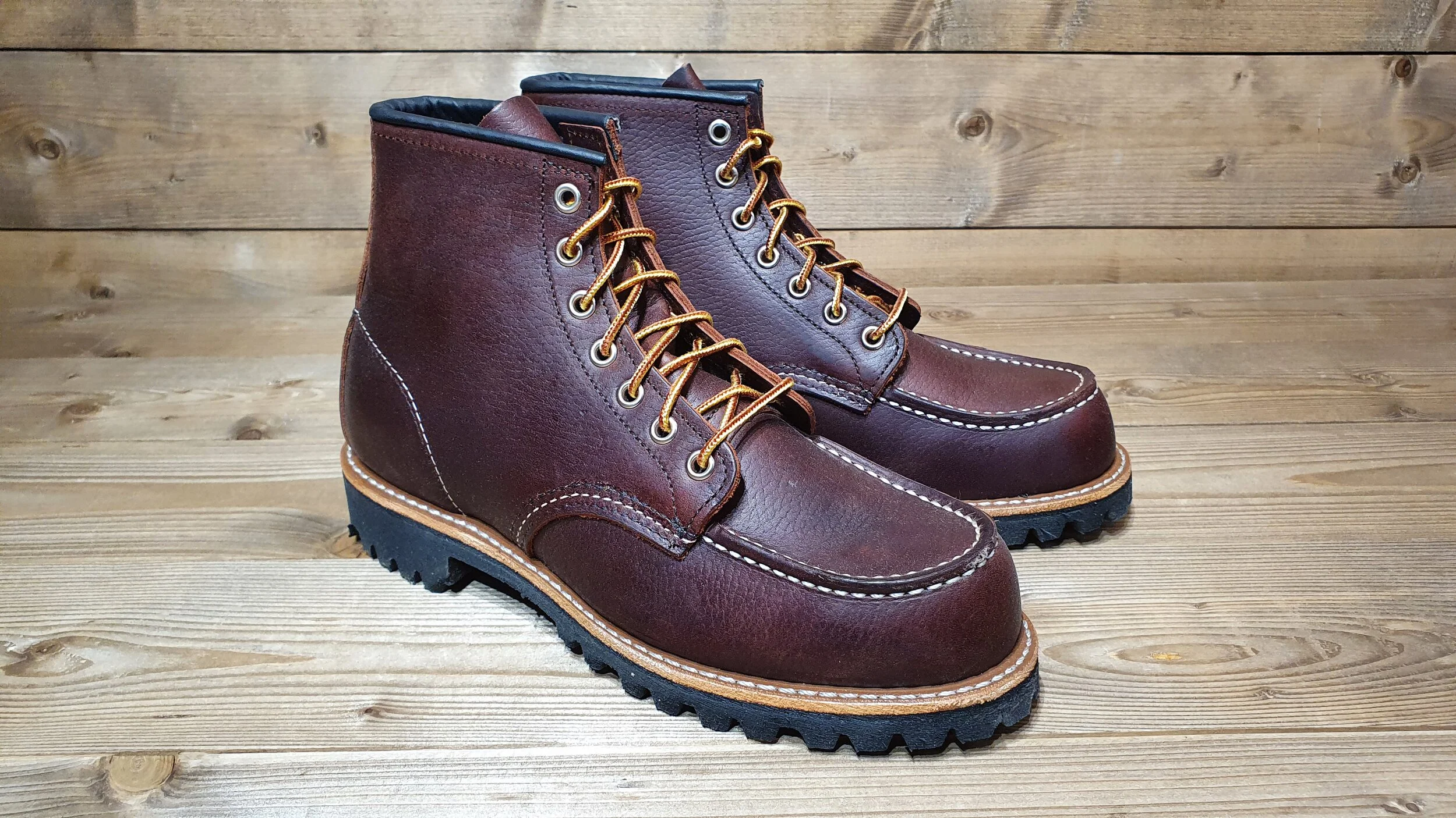 red wing moc toe 8146