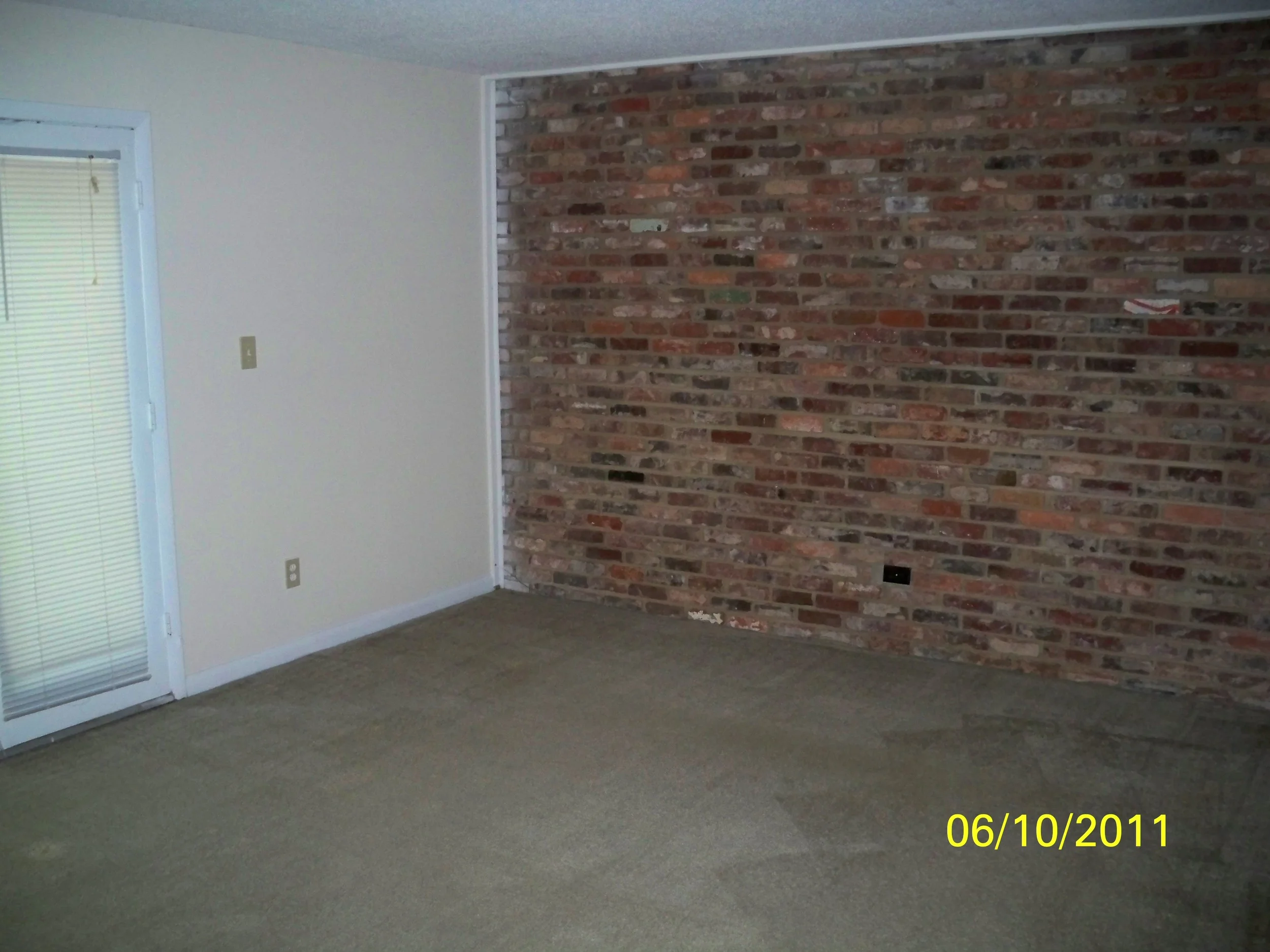 Oak Tree Drive, 1005 - Living Room II.jpg