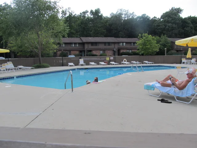 The Oaks Pool.jpg