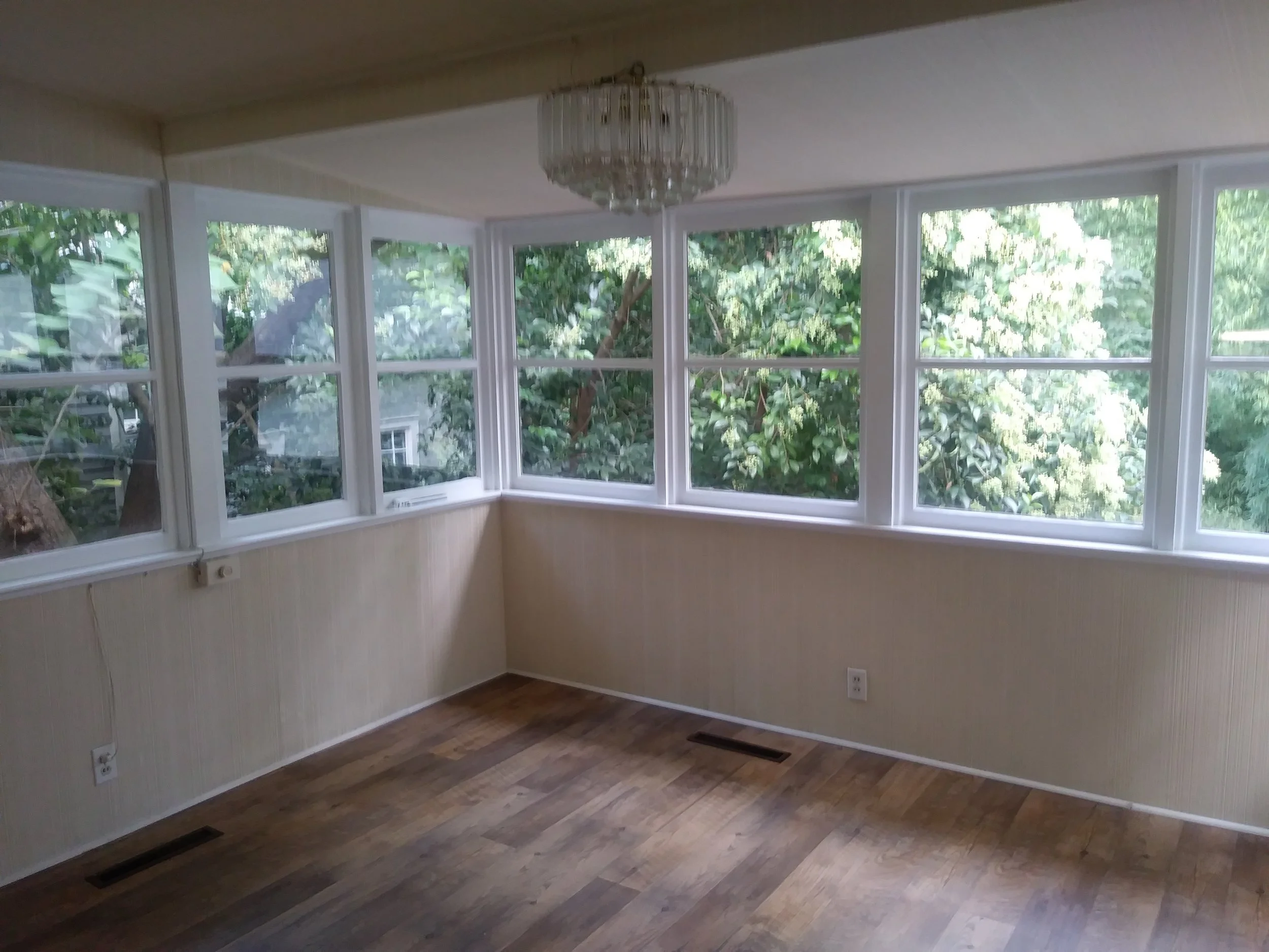 Cottage Lane, 204 - Dining Room.jpg