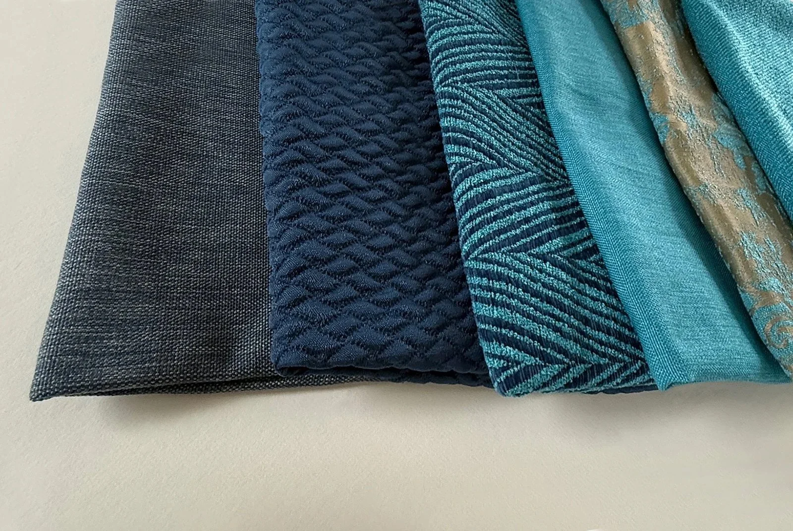 Vibrant Patterns and Colors 100% Polypropylene