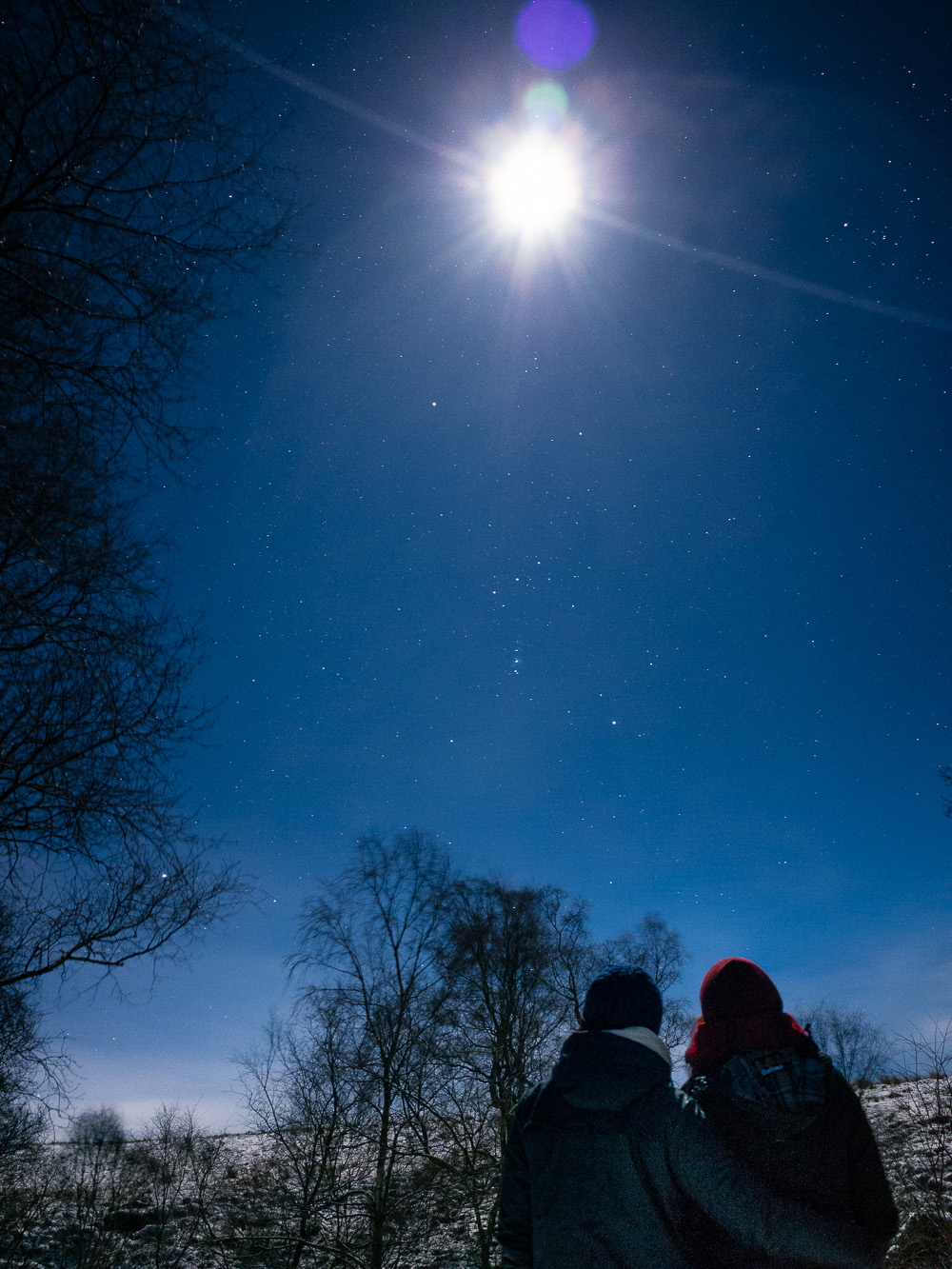 Unfortunately the moonlight reflecting off the snow meant that we were unable to take advantage of the lowest light polluted skies in England. I'd love to go out there again on a moonless night in summer where we'd be able to see the night sky in it's natural glory and when we wouldn't be forced back inside from the cold.
