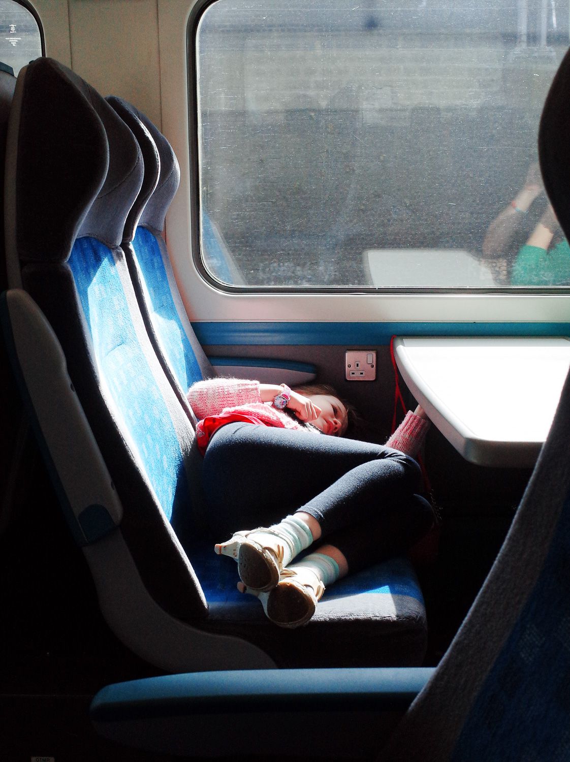 Child-playing-on-train-seat-R0047661_Copyright-Ant_Tran.jpg