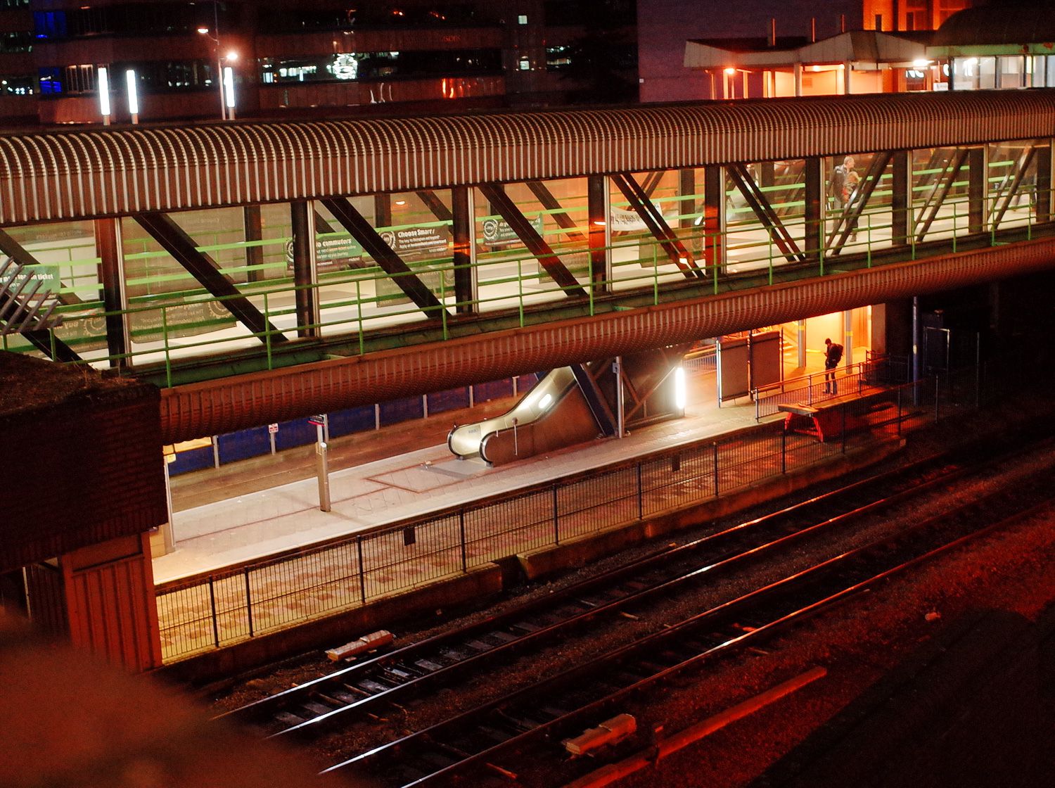 Man-at-train-station-R0047768_Copyright-Ant_Tran.jpg
