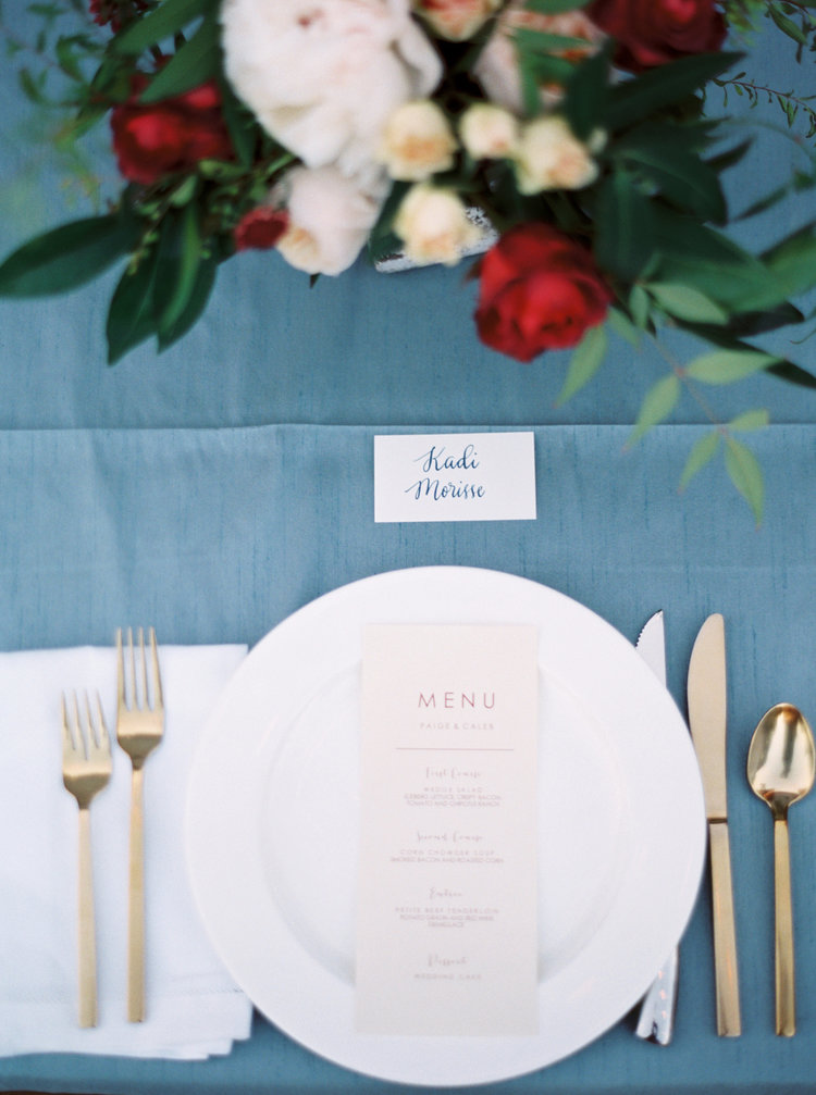 Place cards || Navy Blue Ink on White Cardstock (Modern Calligraphy) Photographer: https://www.instagram.com/watsonandpayne/ Event Planner: http://www.gibsonevents.com/