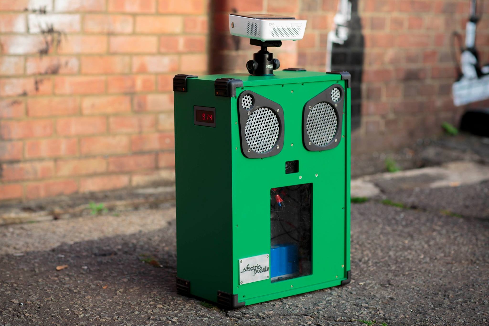 electric-pedals-the-owl.jpg