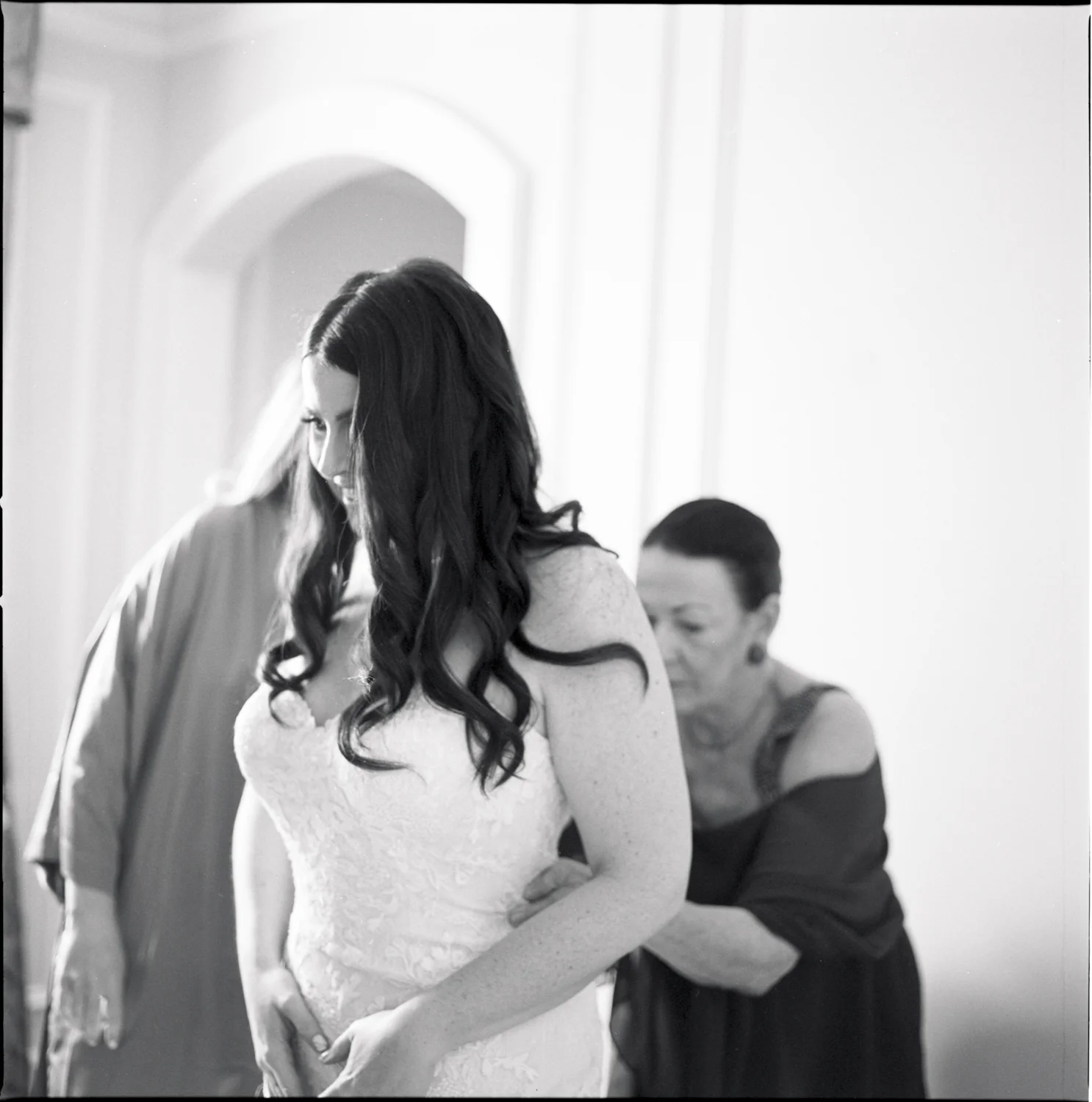Modern_Classic_Rockleigh_Wedding_005.jpg