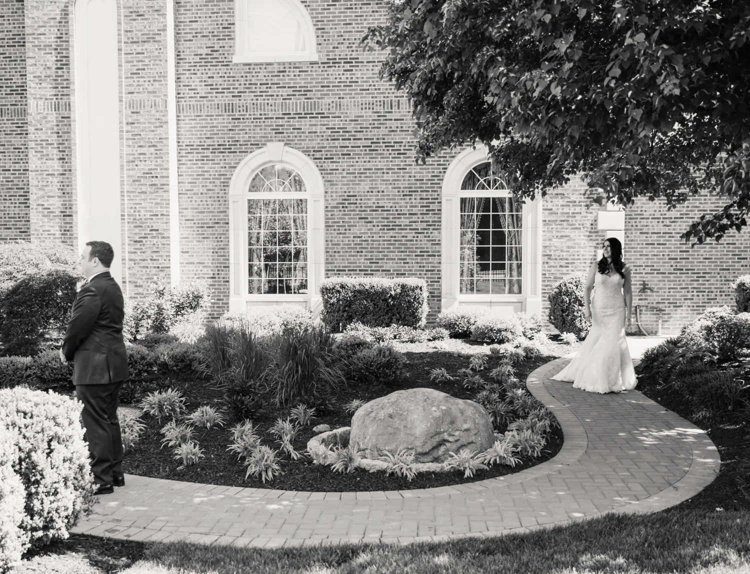 Modern_Classic_Rockleigh_Wedding_010.jpg