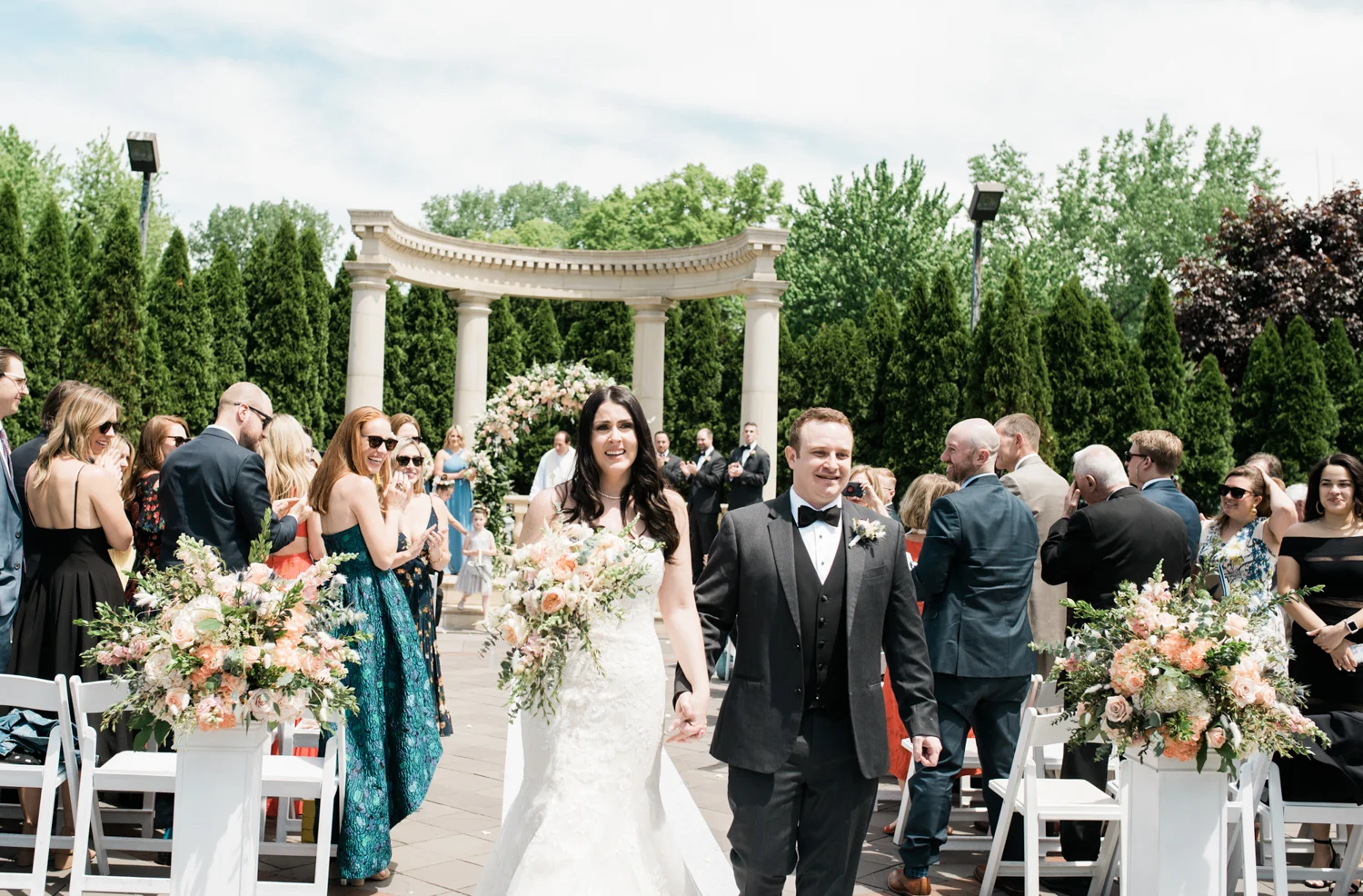 Modern_Classic_Rockleigh_Wedding_022.jpg