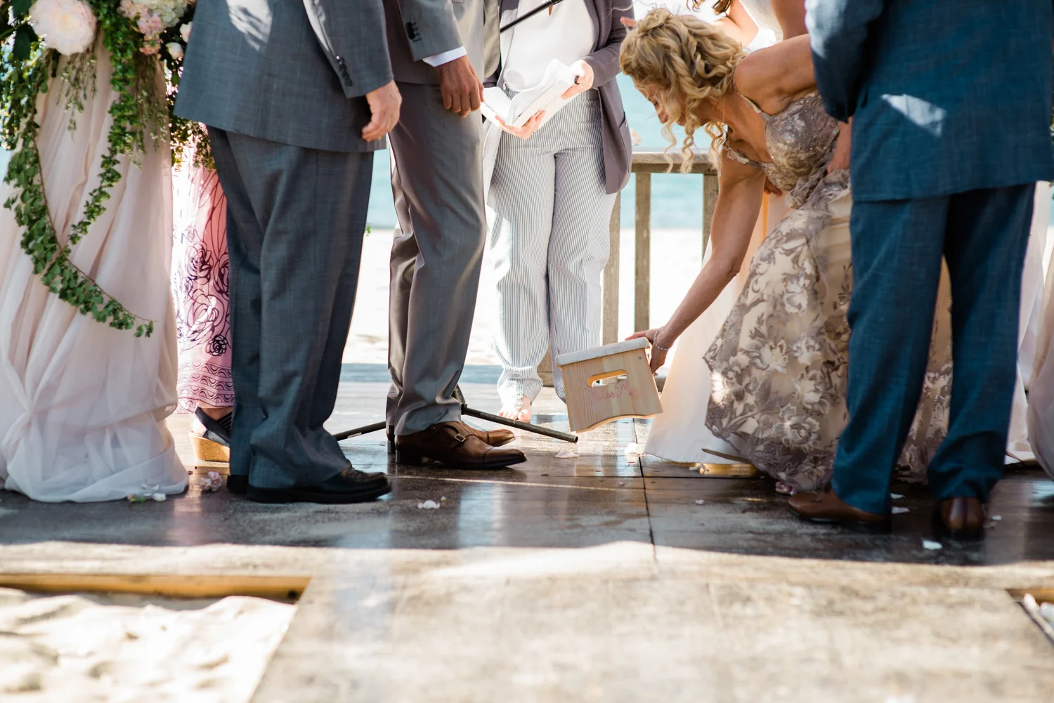 Nantucket_Galley_Beach_Wedding_026.jpg
