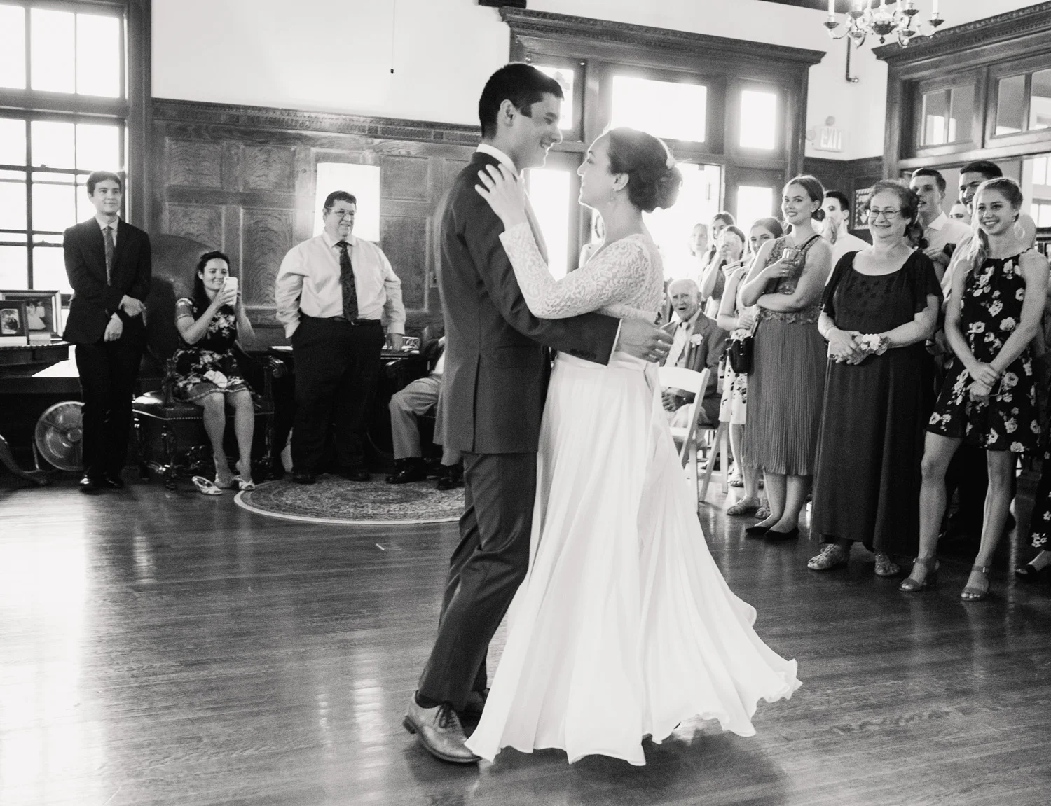Aldworth_Manor_Summer_Wedding_045.jpg