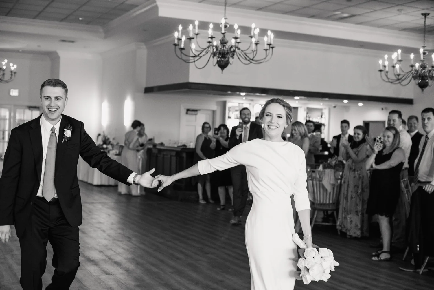 Cape_Cod_Inn_Coonamessett_Wedding_ 052.jpg