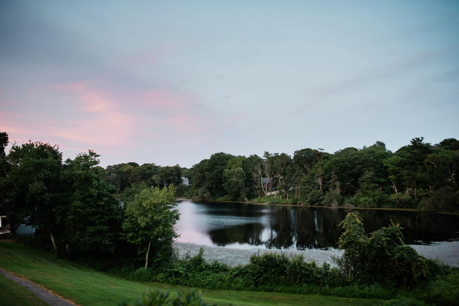 Cape_Cod_Inn_Coonamessett_Wedding_ 065.jpg