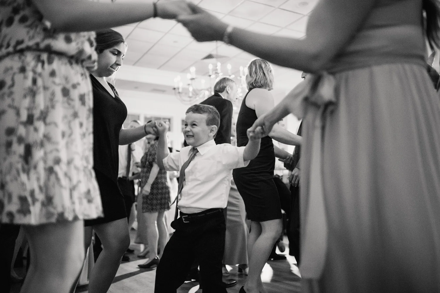 Cape_Cod_Inn_Coonamessett_Wedding_ 072.jpg