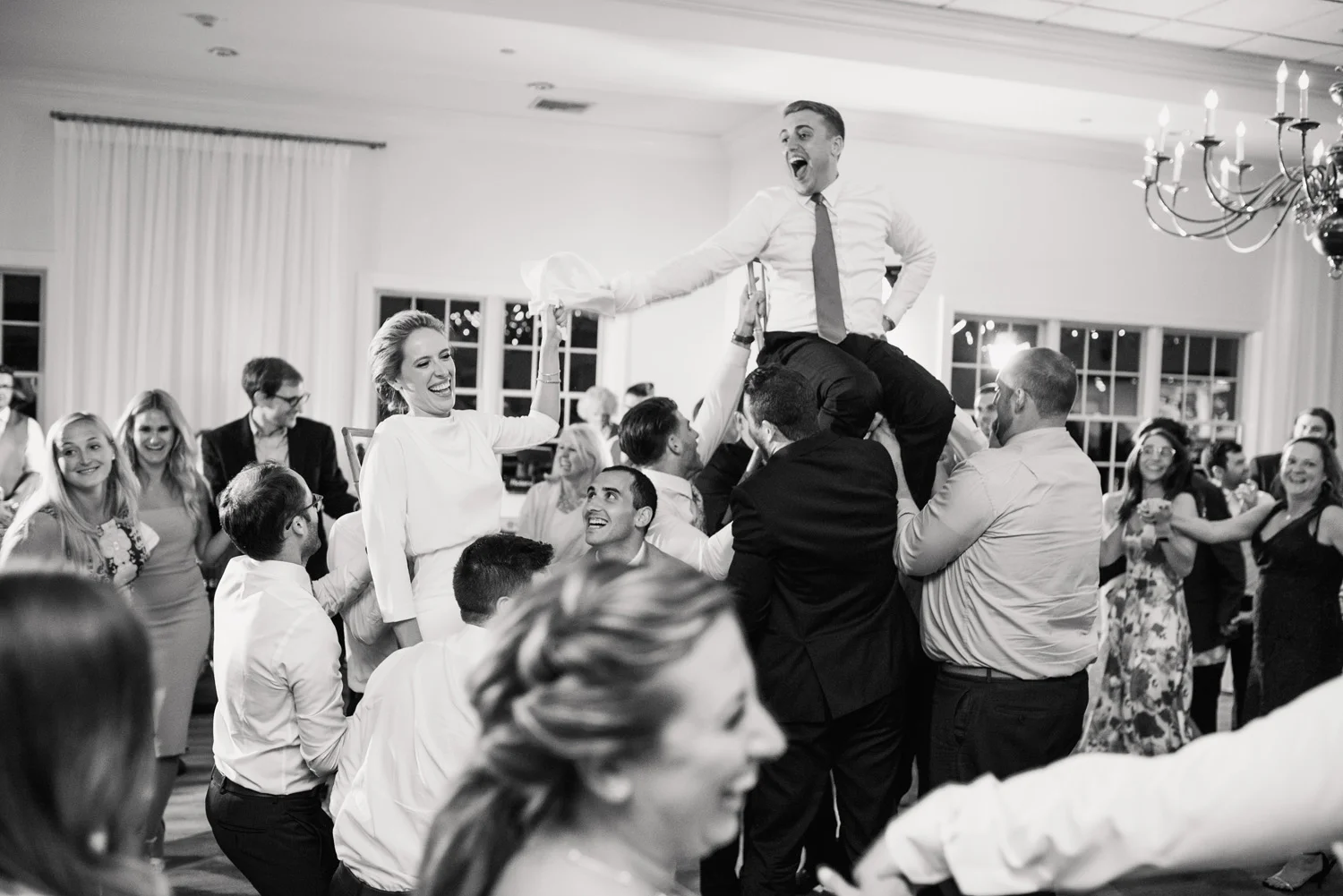 Cape_Cod_Inn_Coonamessett_Wedding_ 074.jpg
