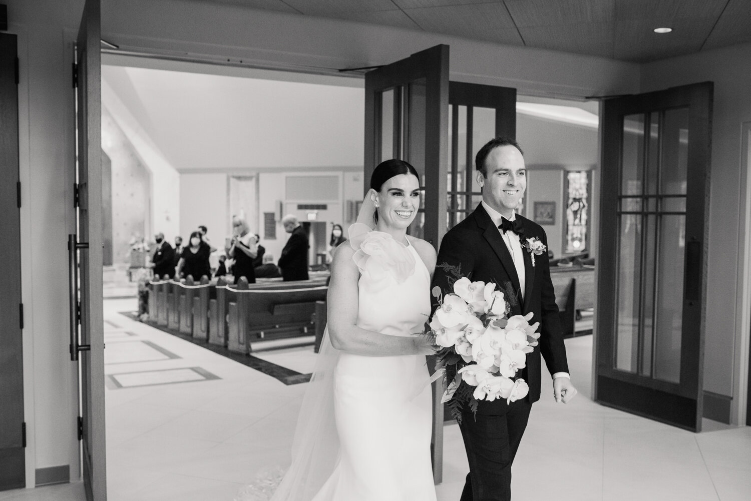 Darien_Beach_Club_Wedding_011.jpg