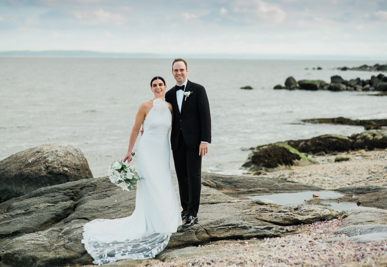 Darien_Beach_Club_Wedding_017.jpg