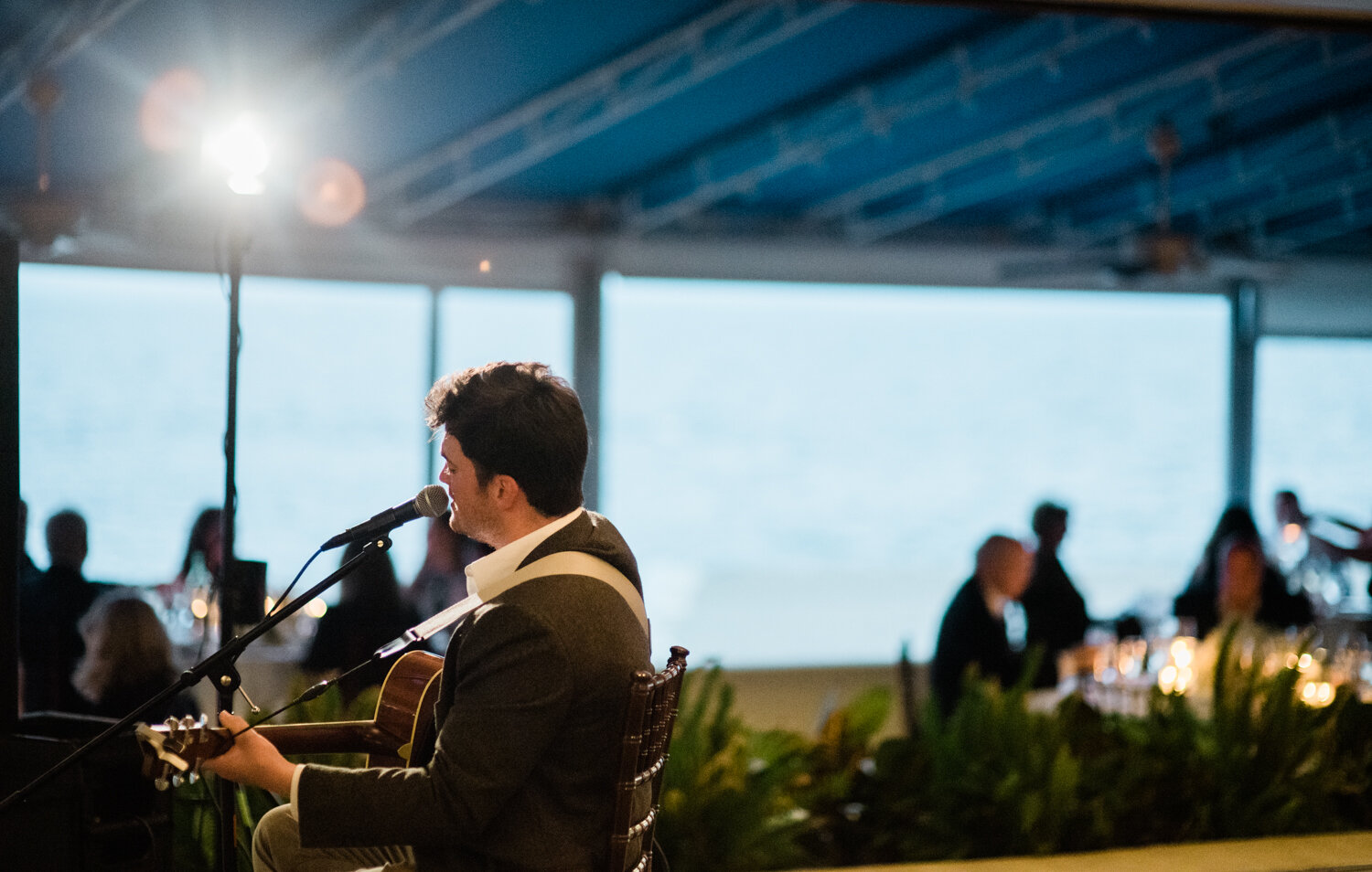 Darien_Beach_Club_Wedding_023.jpg