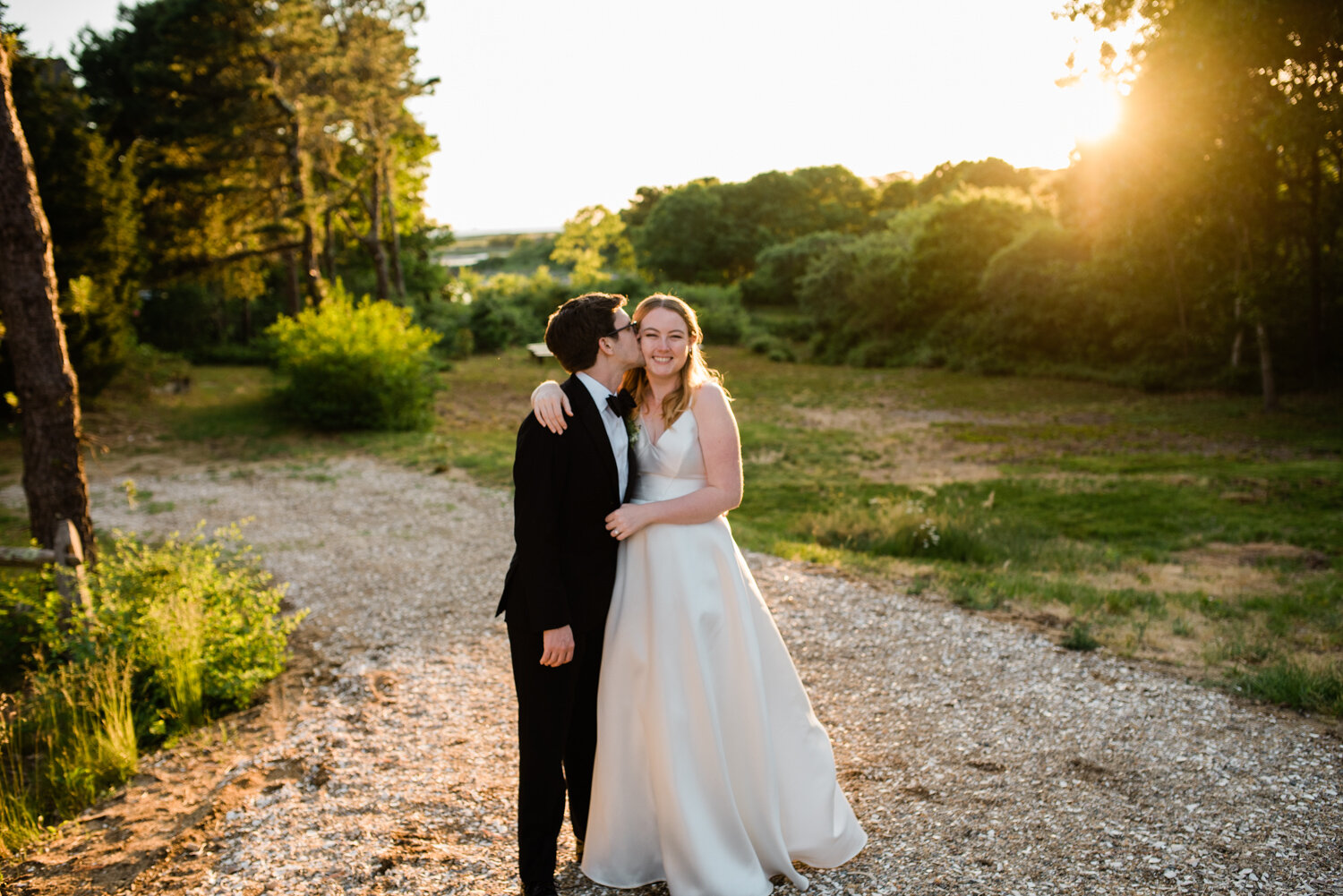 WellfleetBackyardWedding_039.jpg