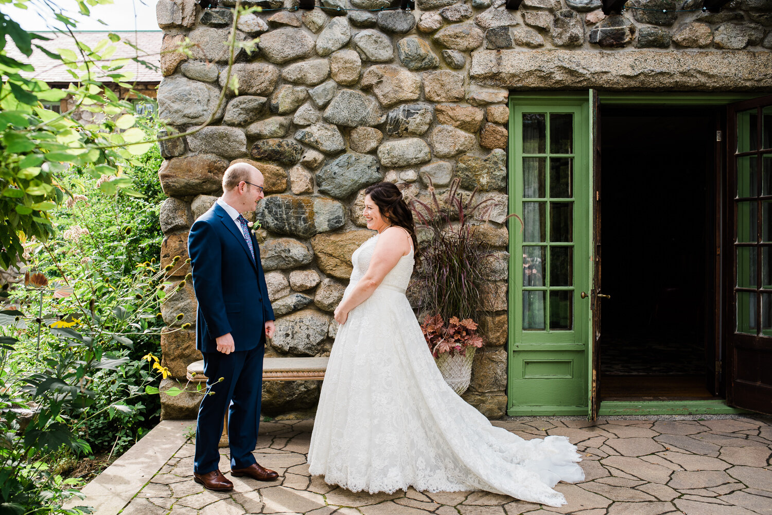 Willowdale_Wedding_015.jpg