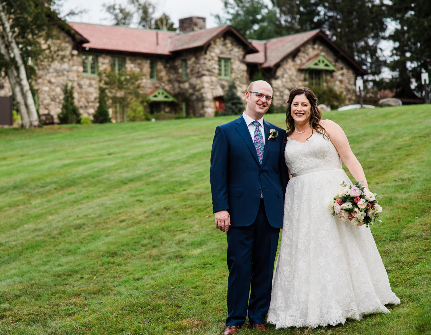 Willowdale_Wedding_018.jpg