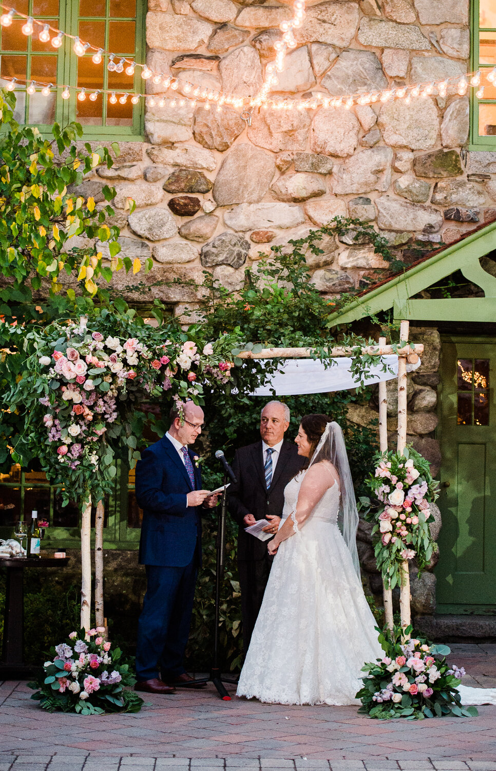 Willowdale_Wedding_036.jpg