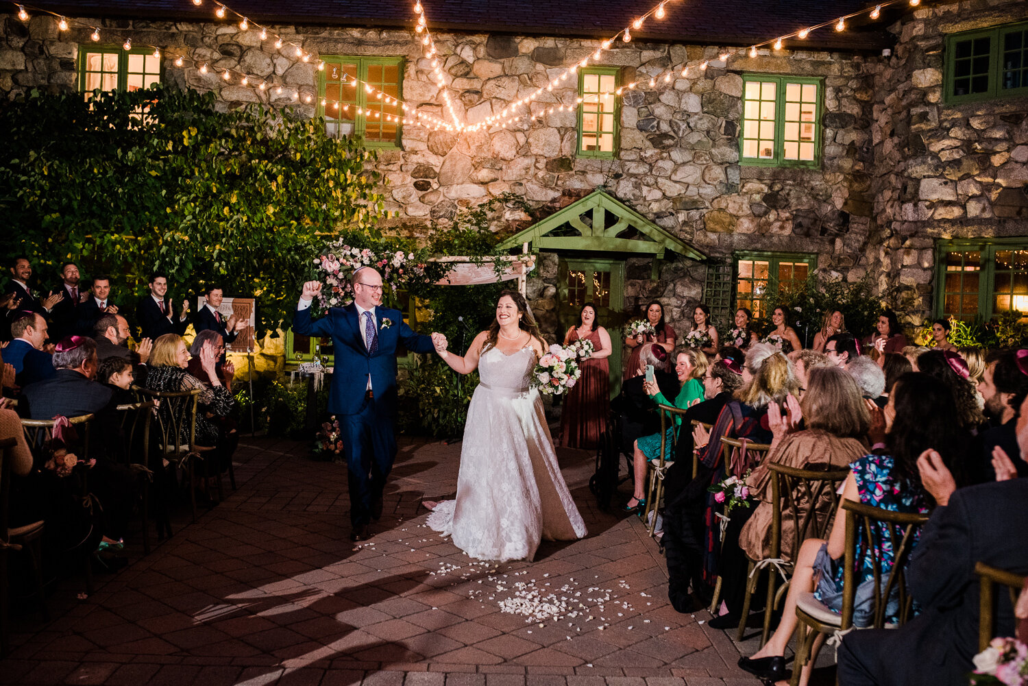 Willowdale_Wedding_041.jpg