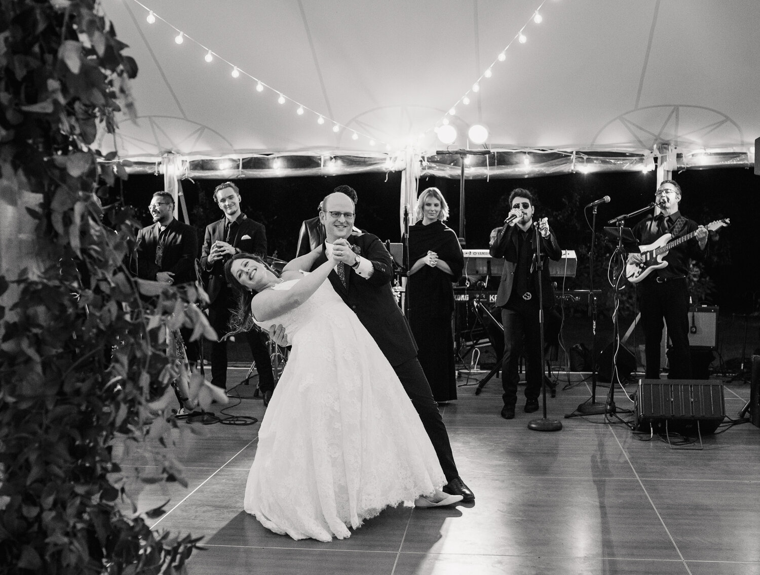 Willowdale_Wedding_048.jpg