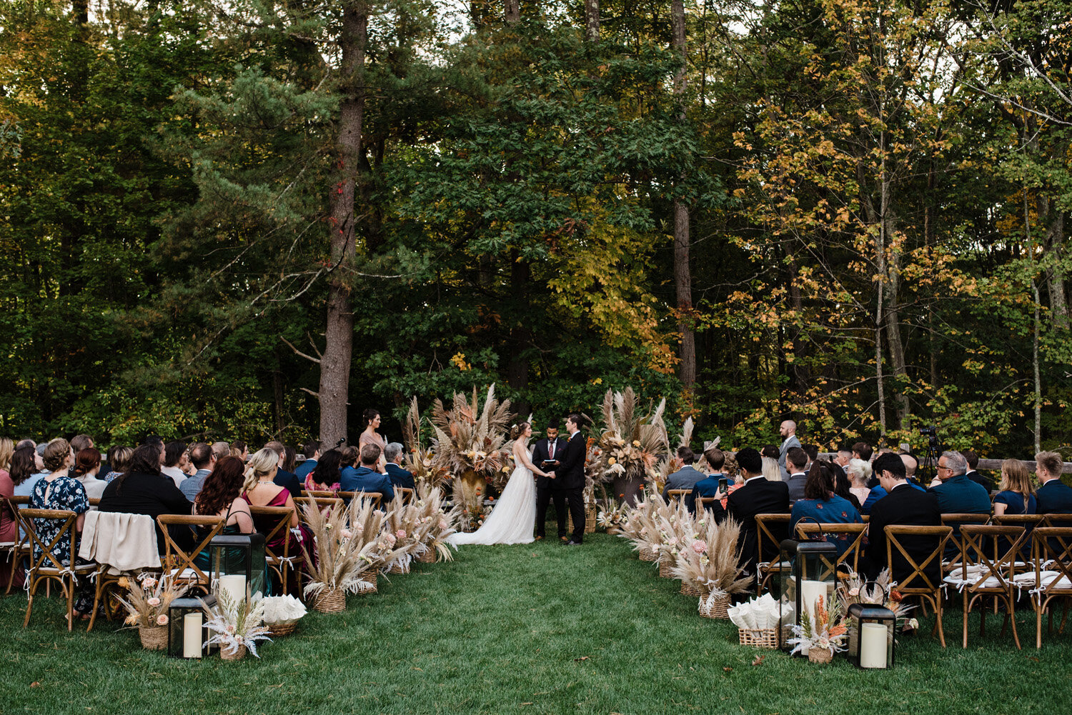Fall_Backyard_Wedding__009.jpg
