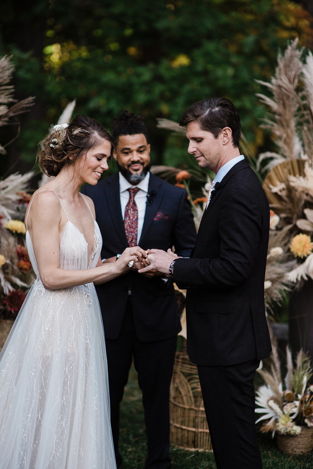 Fall_Backyard_Wedding__013.jpg
