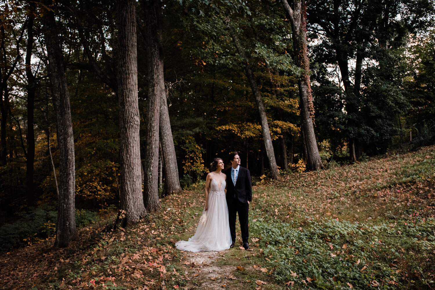 Fall_Backyard_Wedding__020.jpg