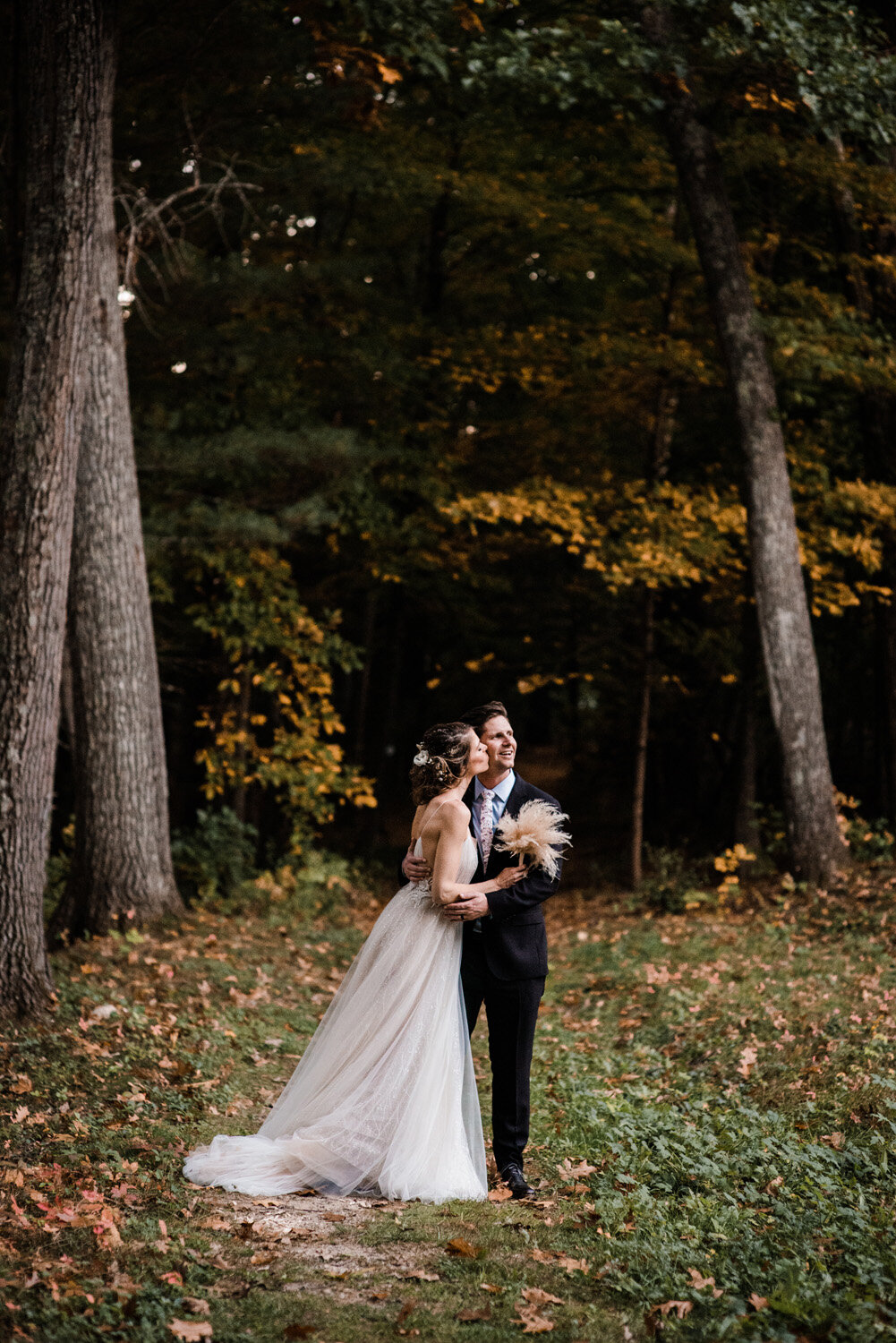 Fall_Backyard_Wedding__025.jpg