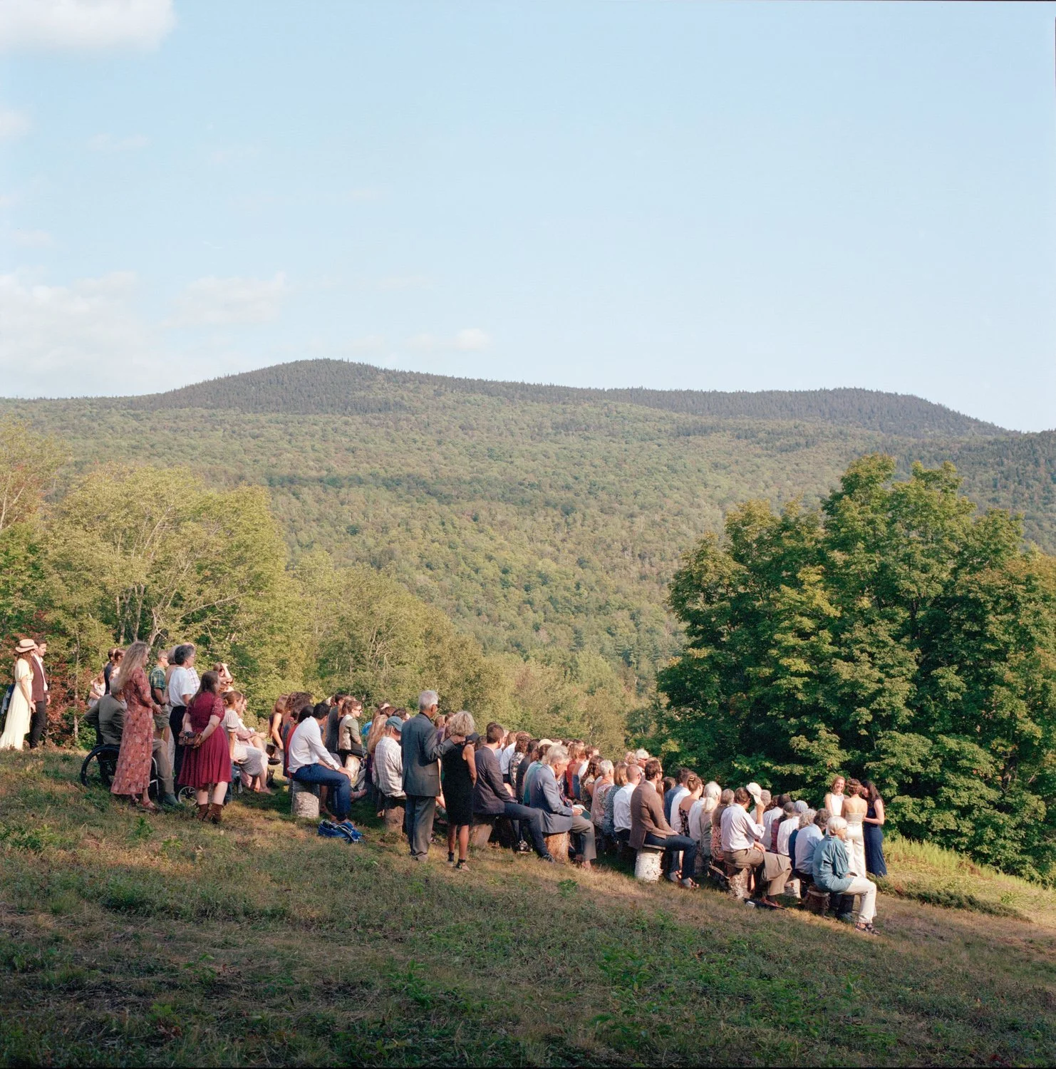Mountain_Wedding_NH_Barn_031.jpeg